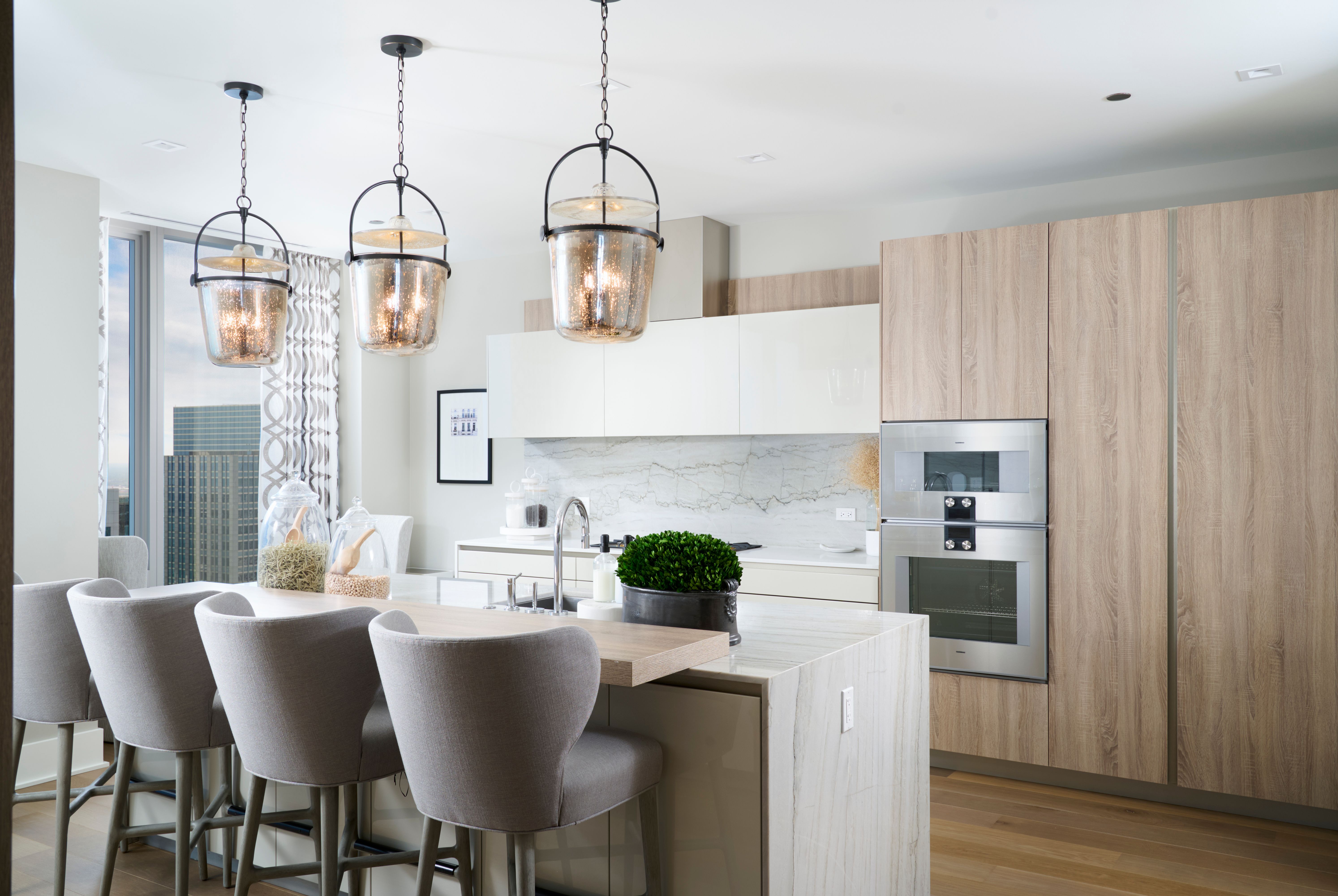 363 E Wacker Drive Unit# 6106