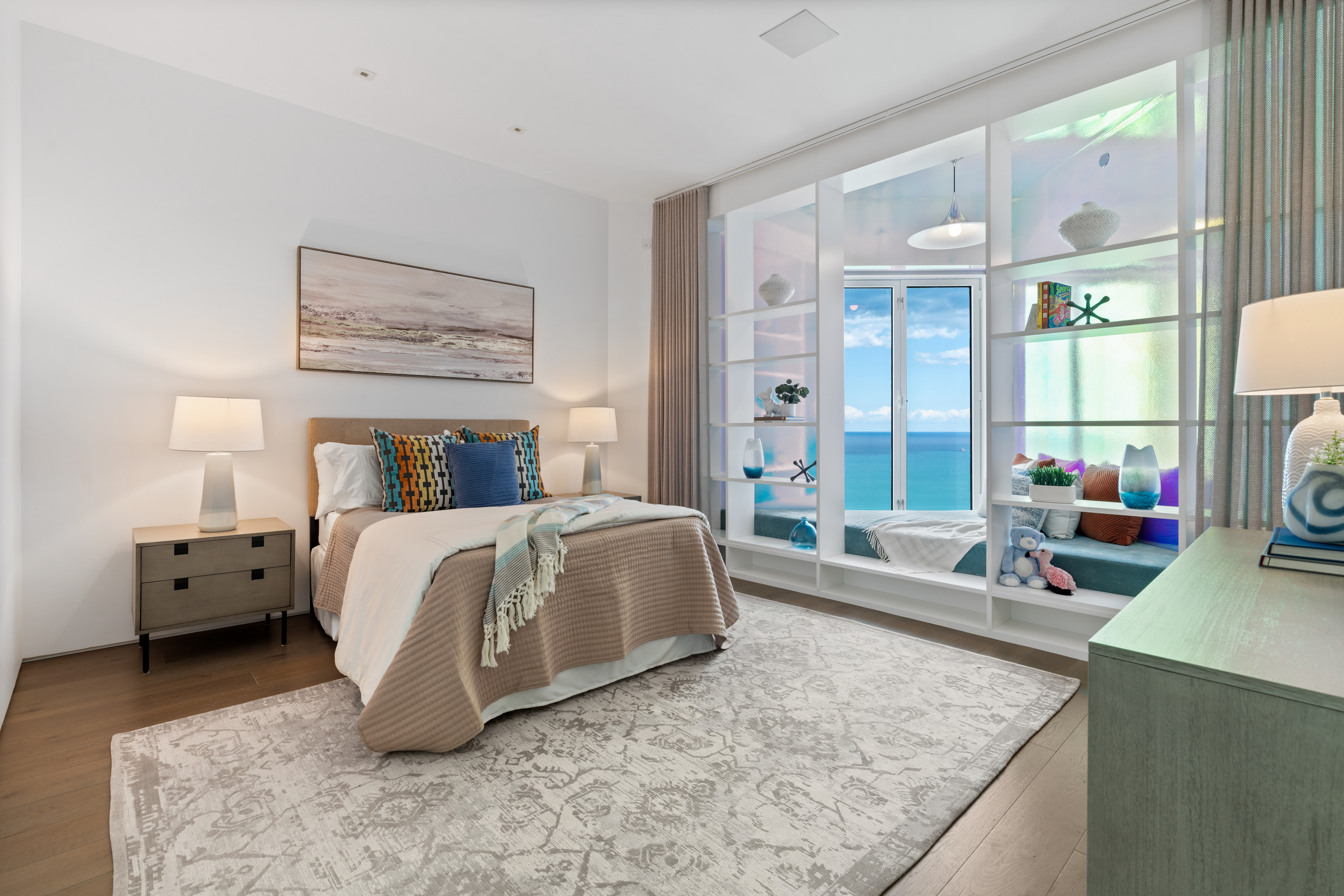 950 N Michigan Avenue Unit# 4605