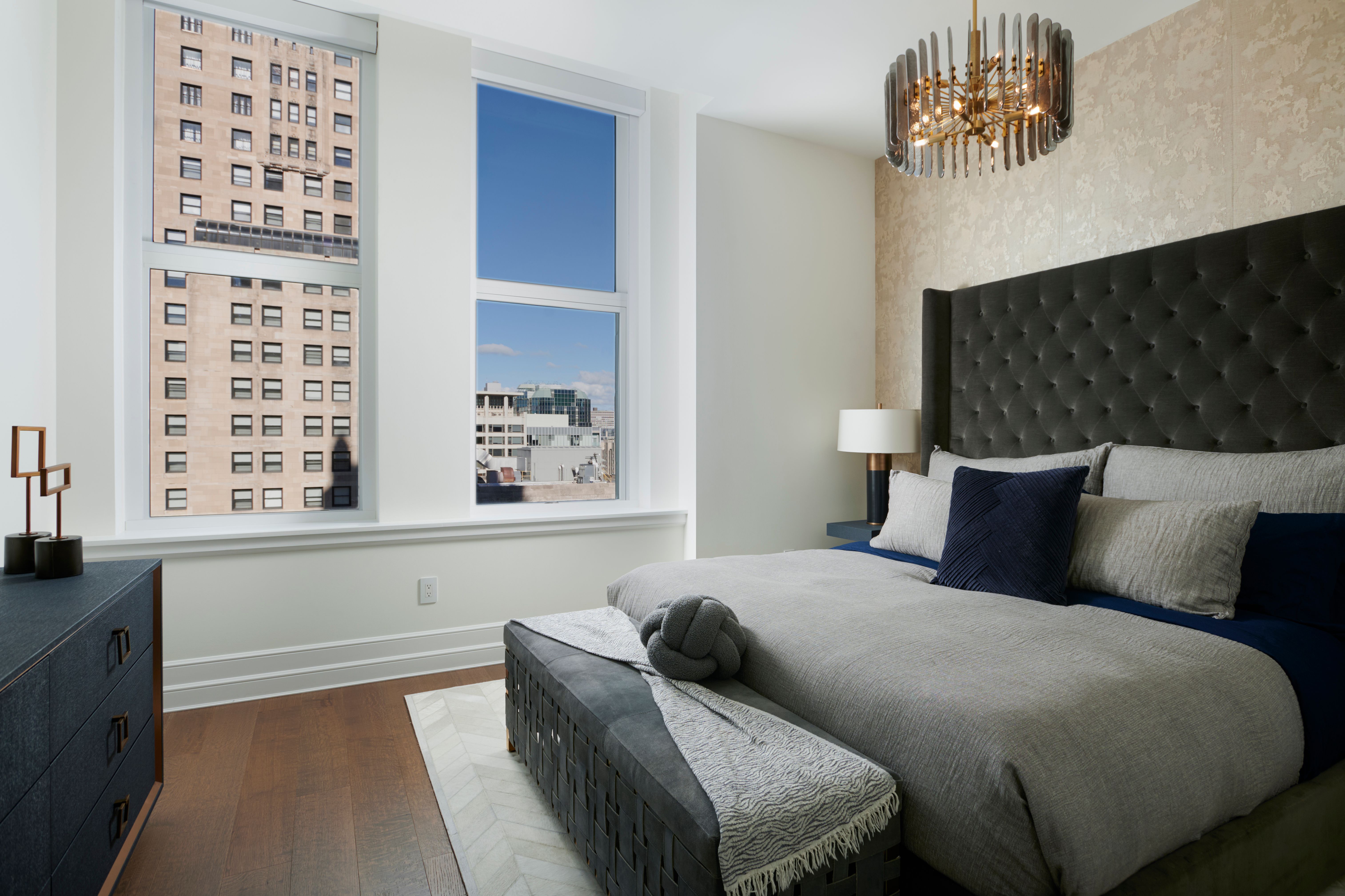 435 N Michigan Avenue Unit# 2203