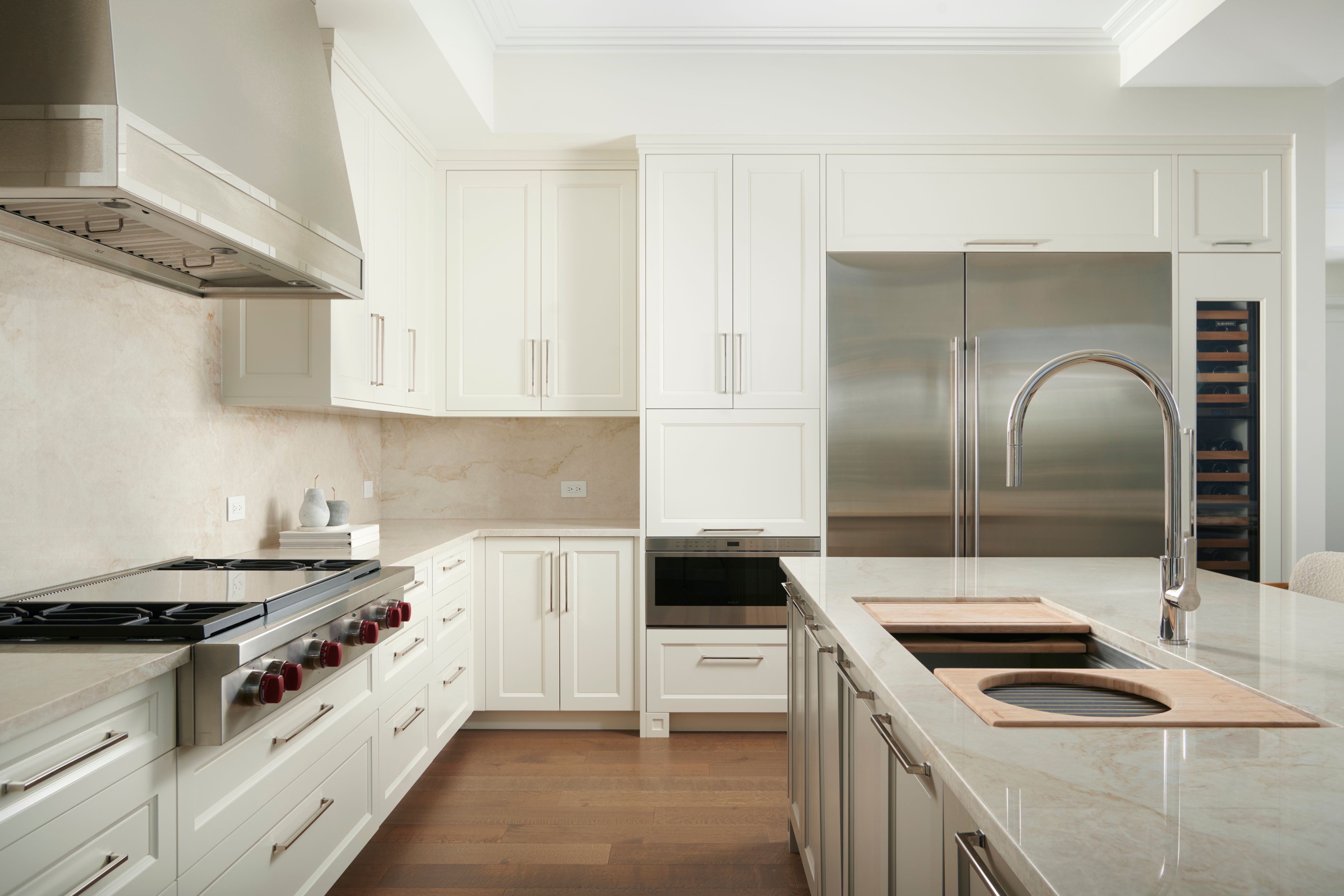 435 N Michigan Avenue Unit# 2203