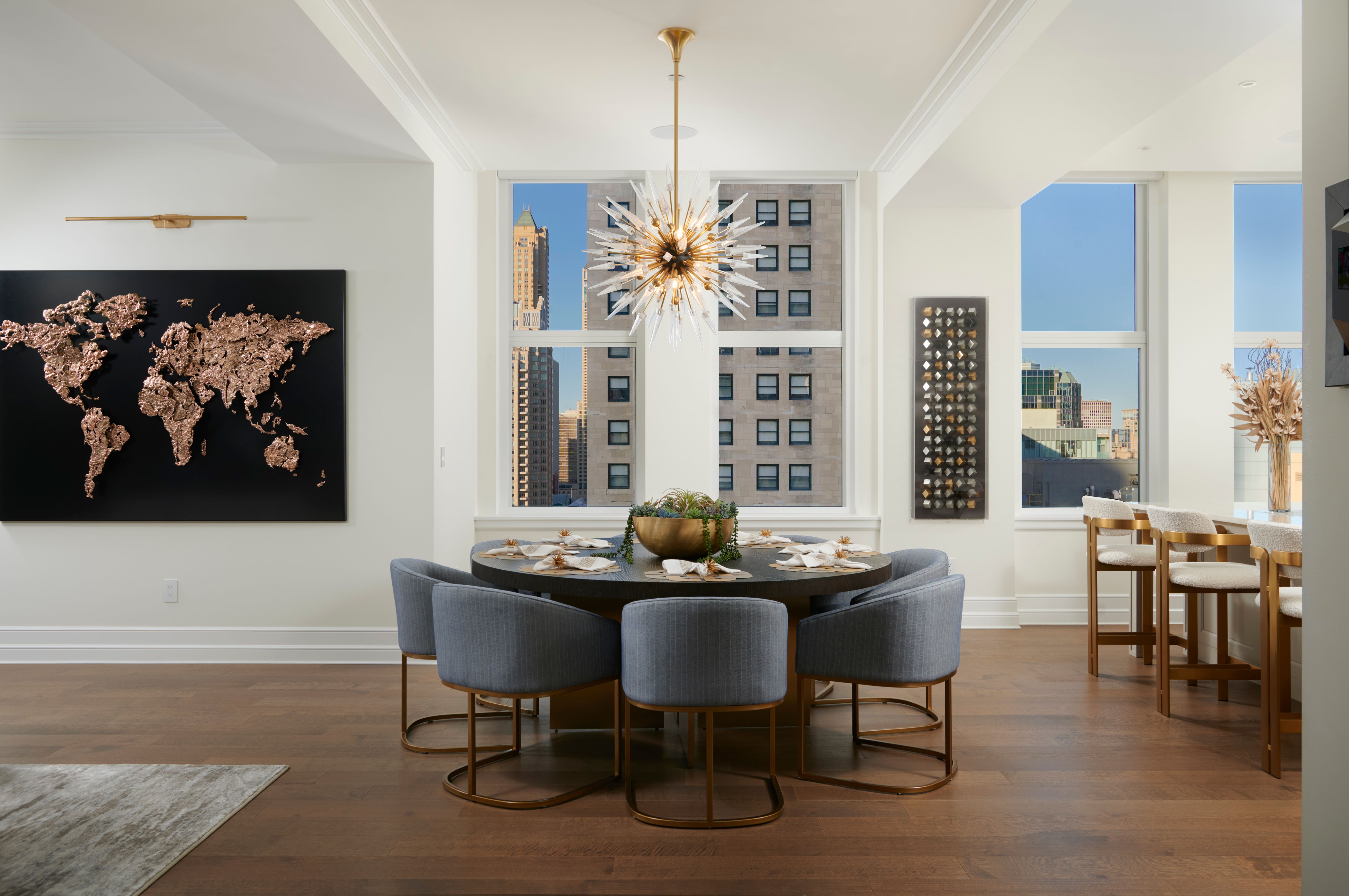 435 N Michigan Avenue Unit# 2203