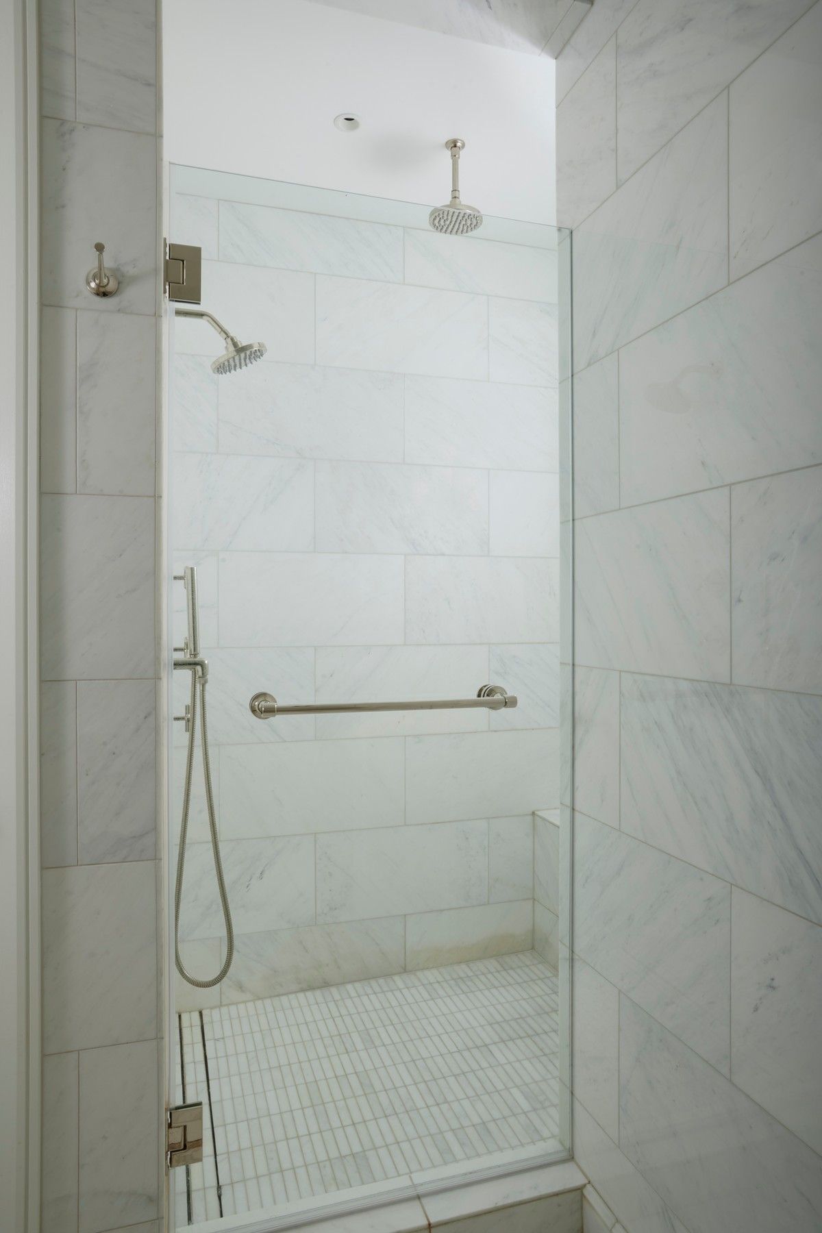 435 N Michigan Avenue Unit# 2203