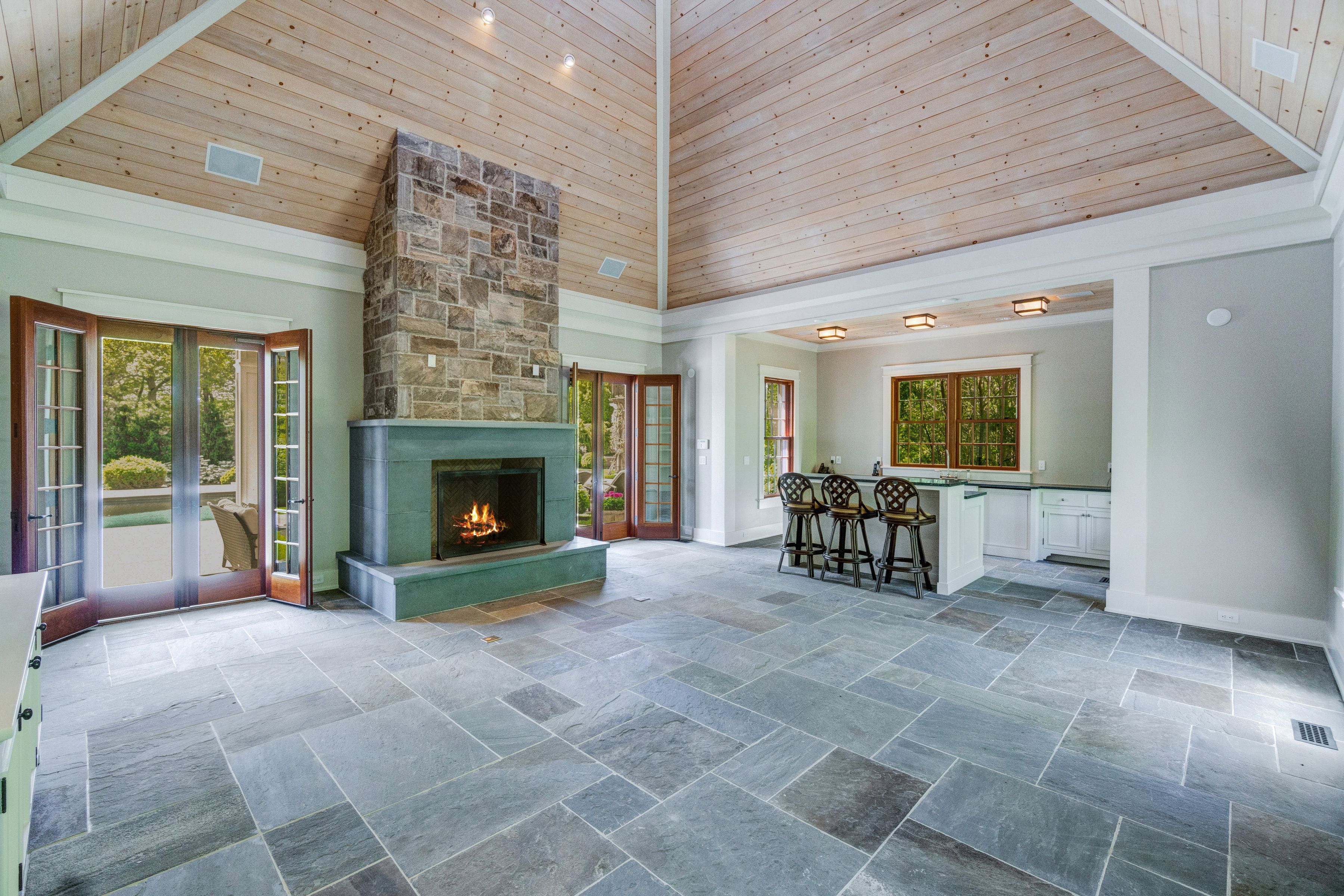 14 Meadow Lane
