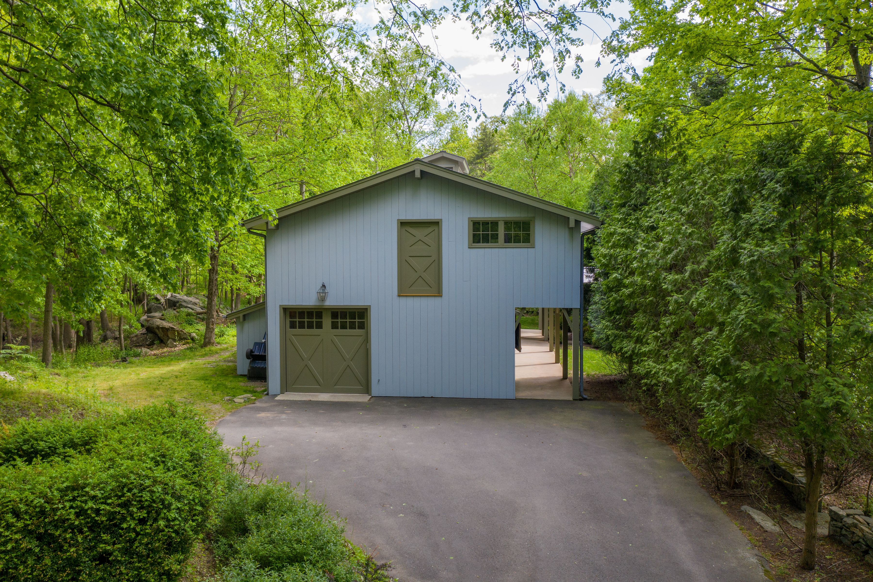 14 Meadow Lane