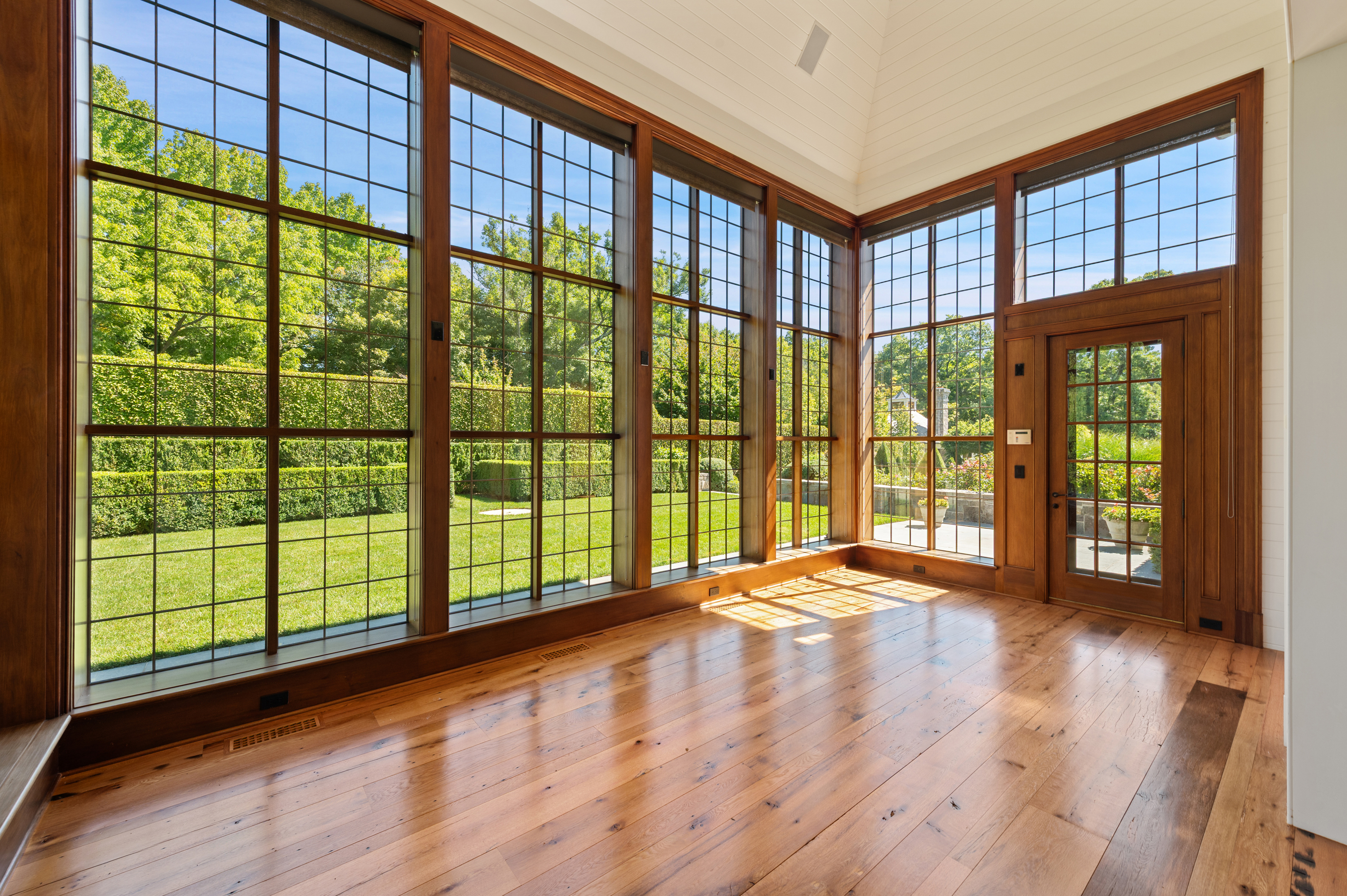 14 Meadow Lane
