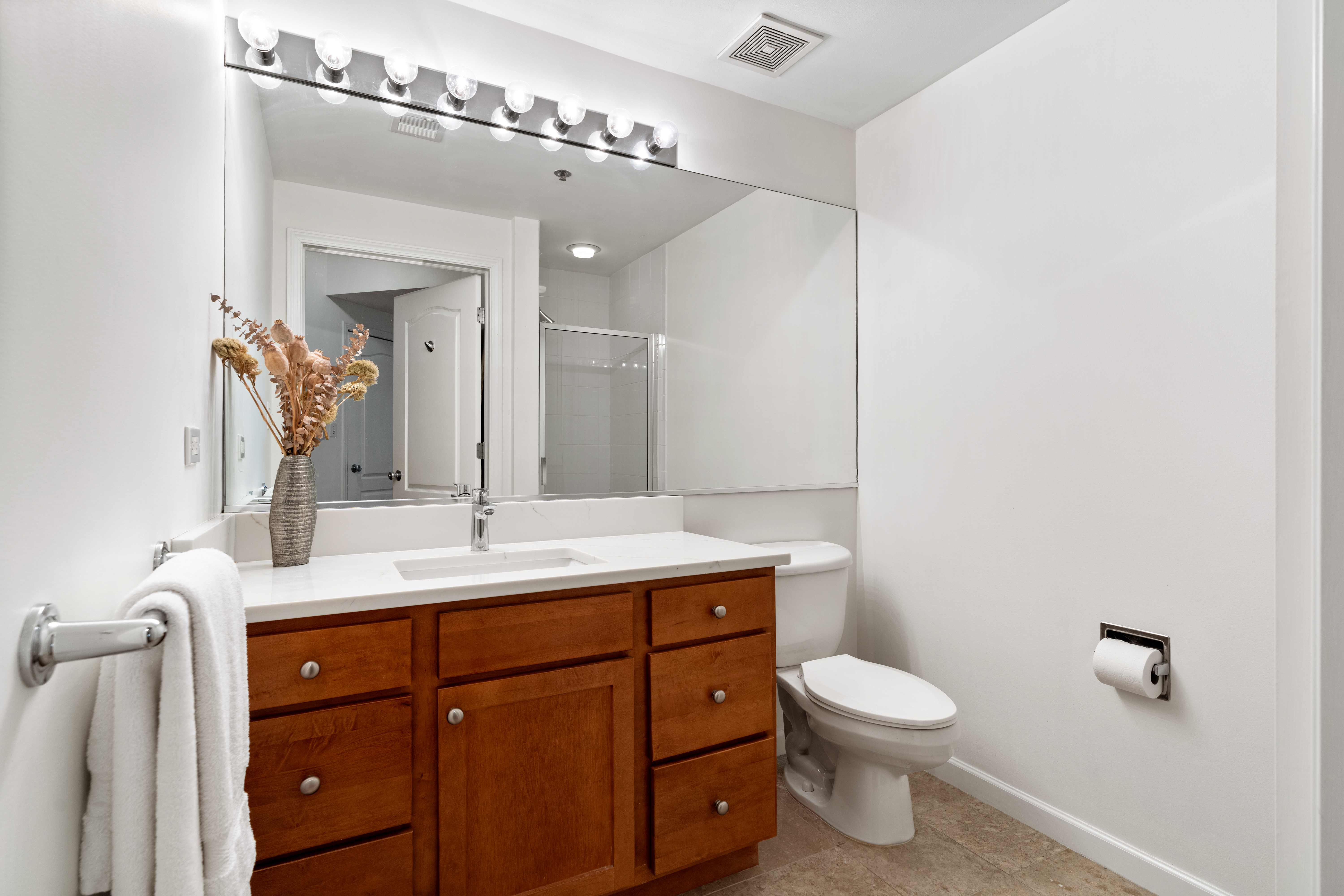 1212 N Wells Street Unit# 1401