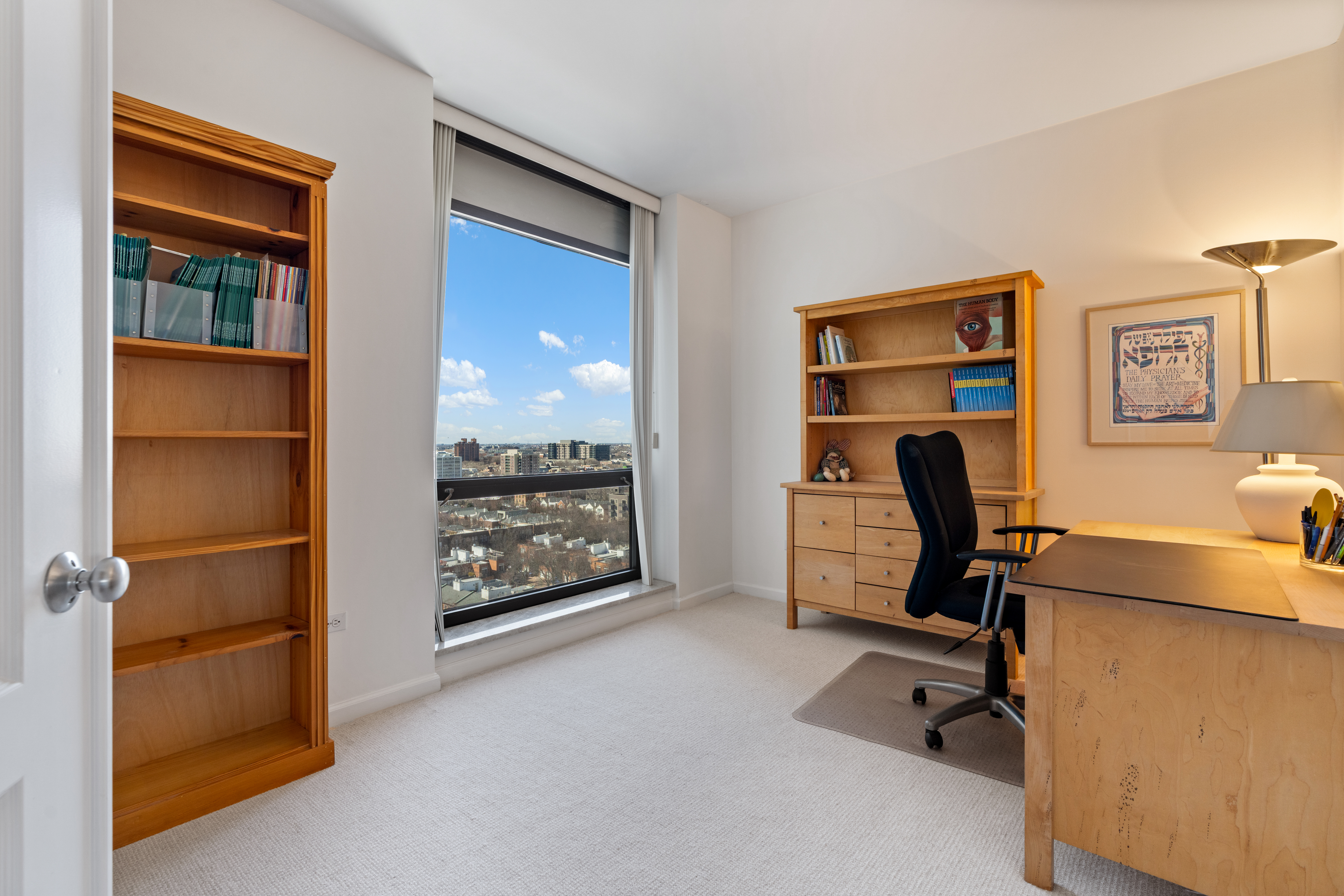 1212 N Wells Street Unit# 1401