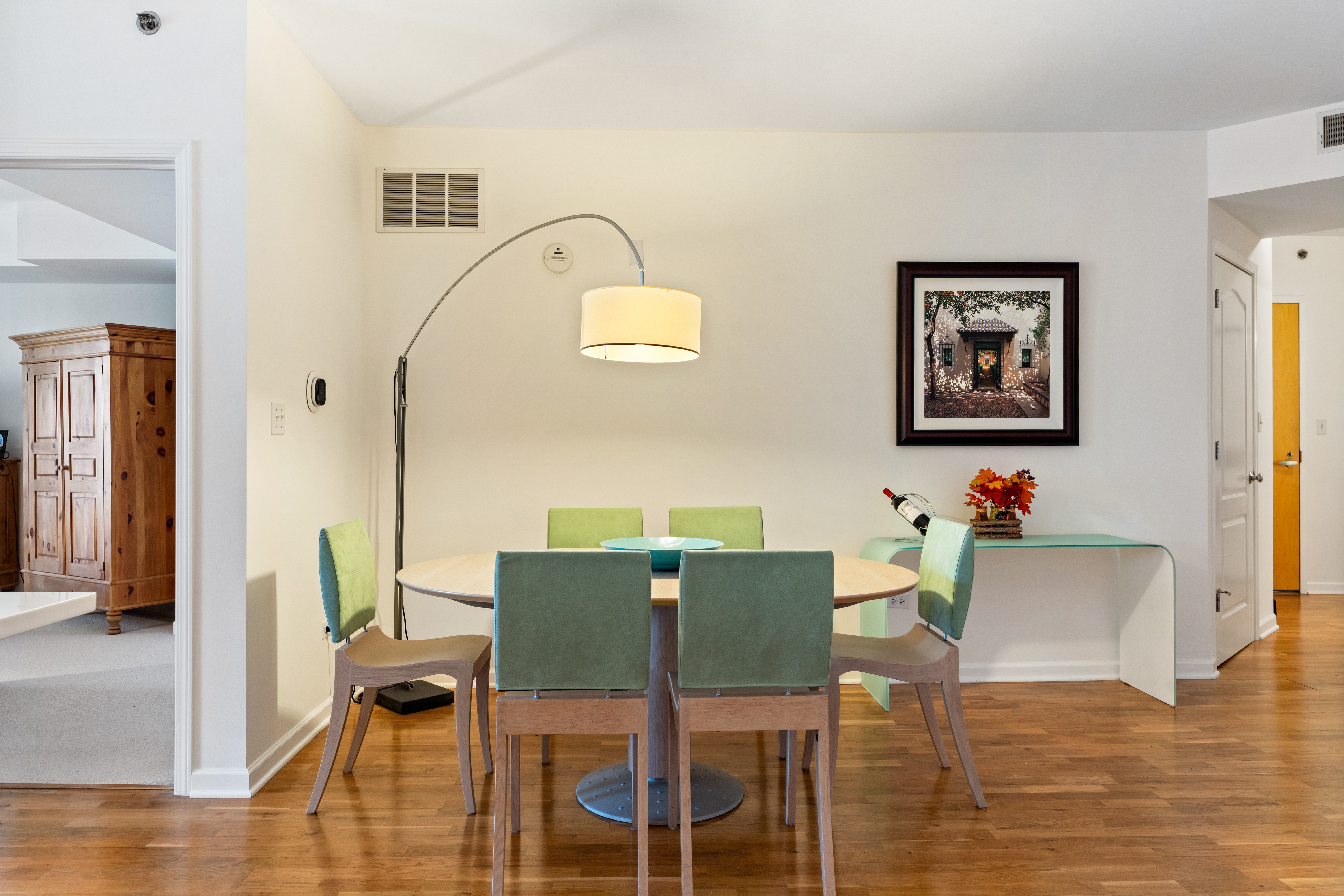 1212 N Wells Street Unit# 1401