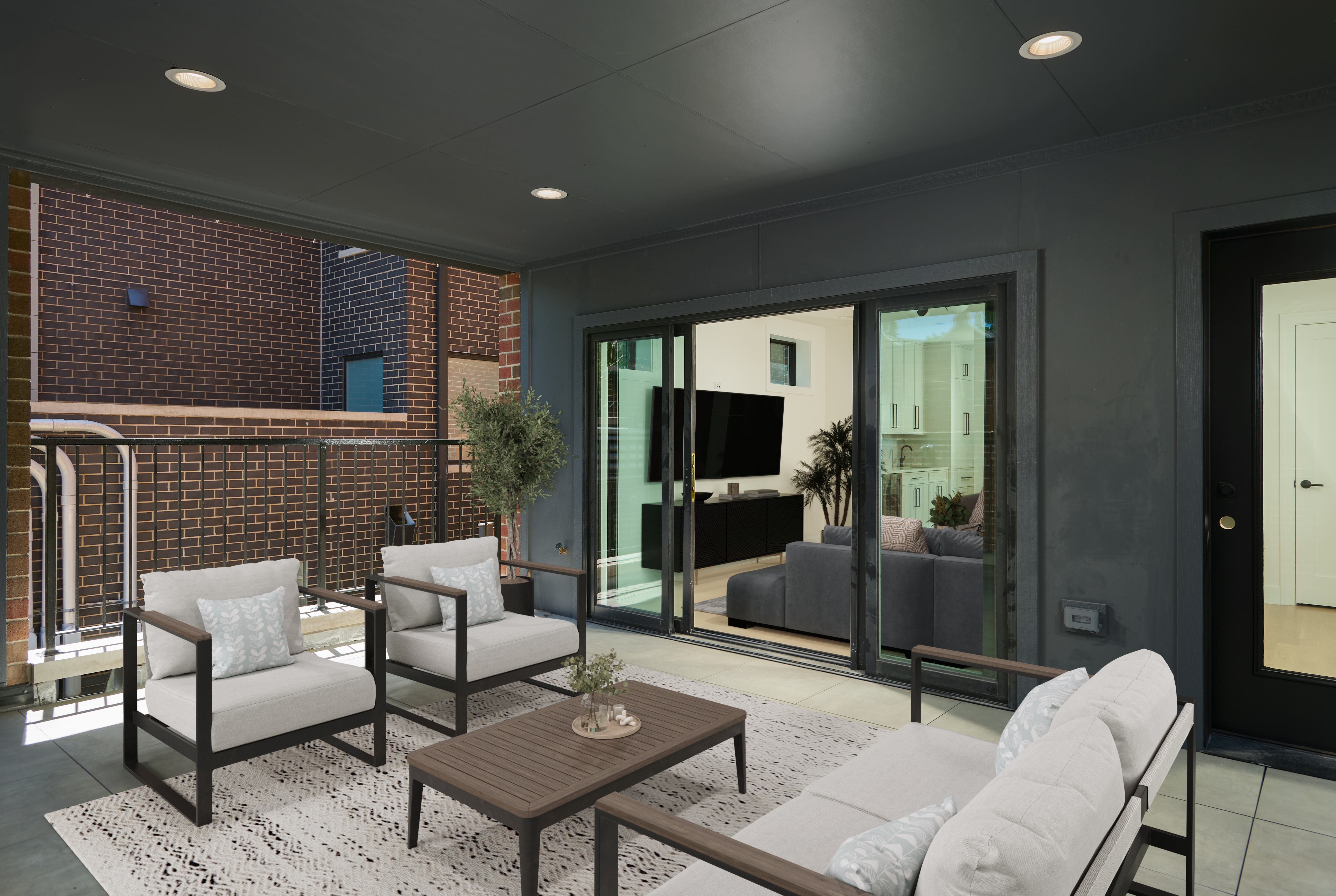 1629 N Burling Street Unit# 1
