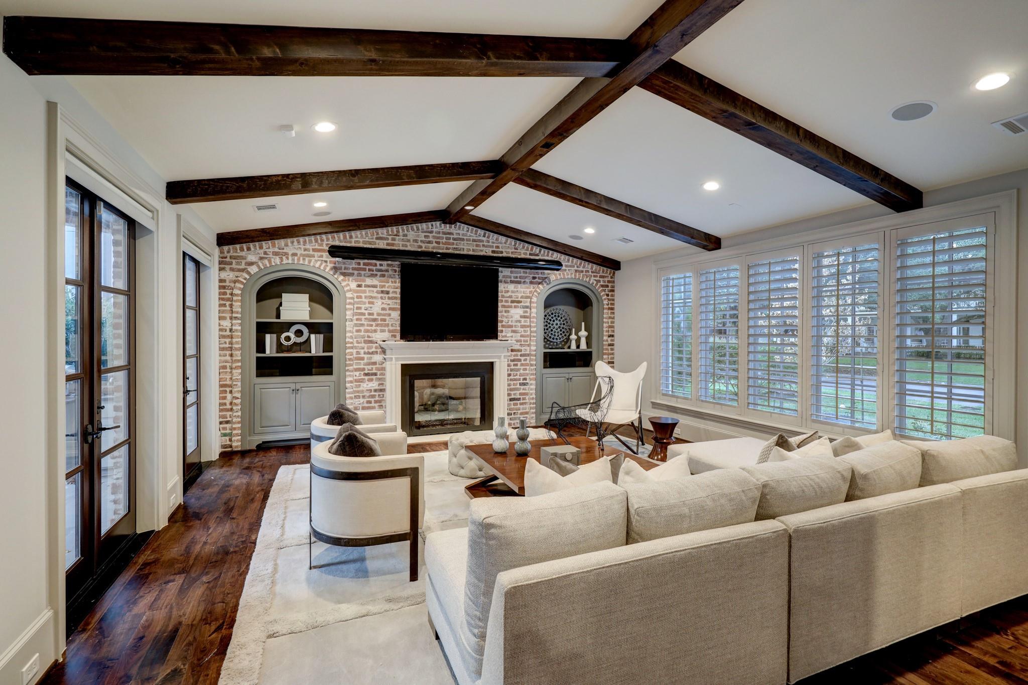 6644 Brompton Road