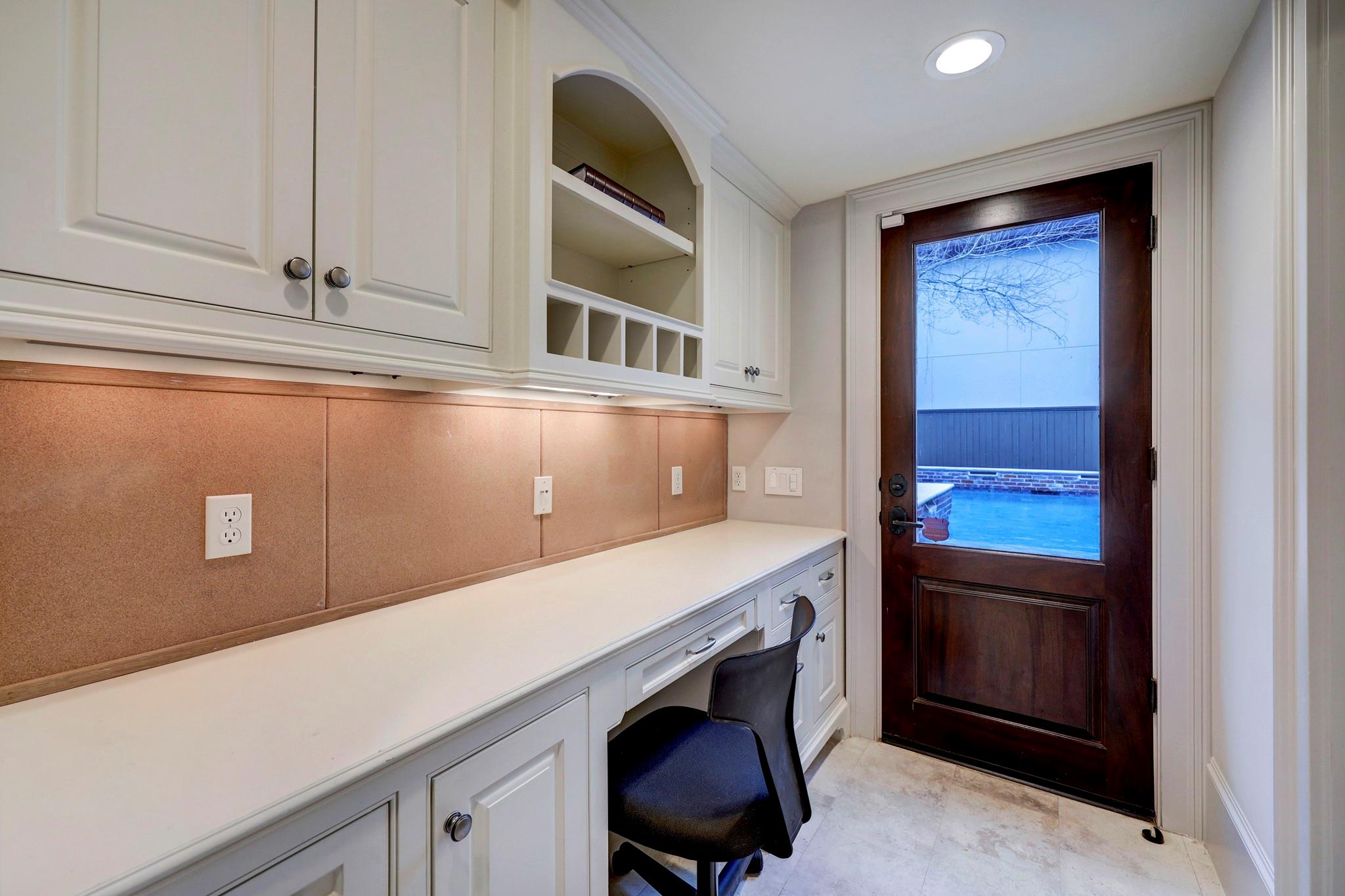 6644 Brompton Road