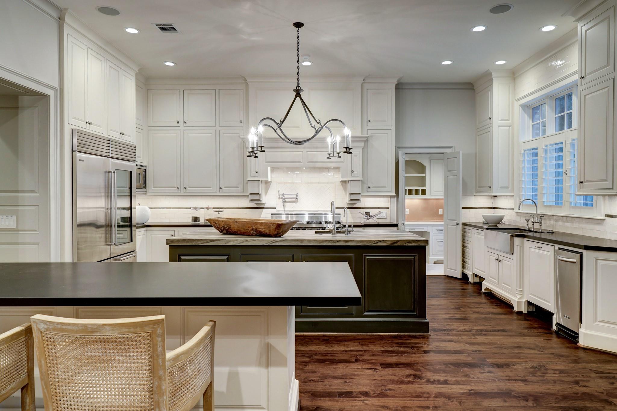 6644 Brompton Road