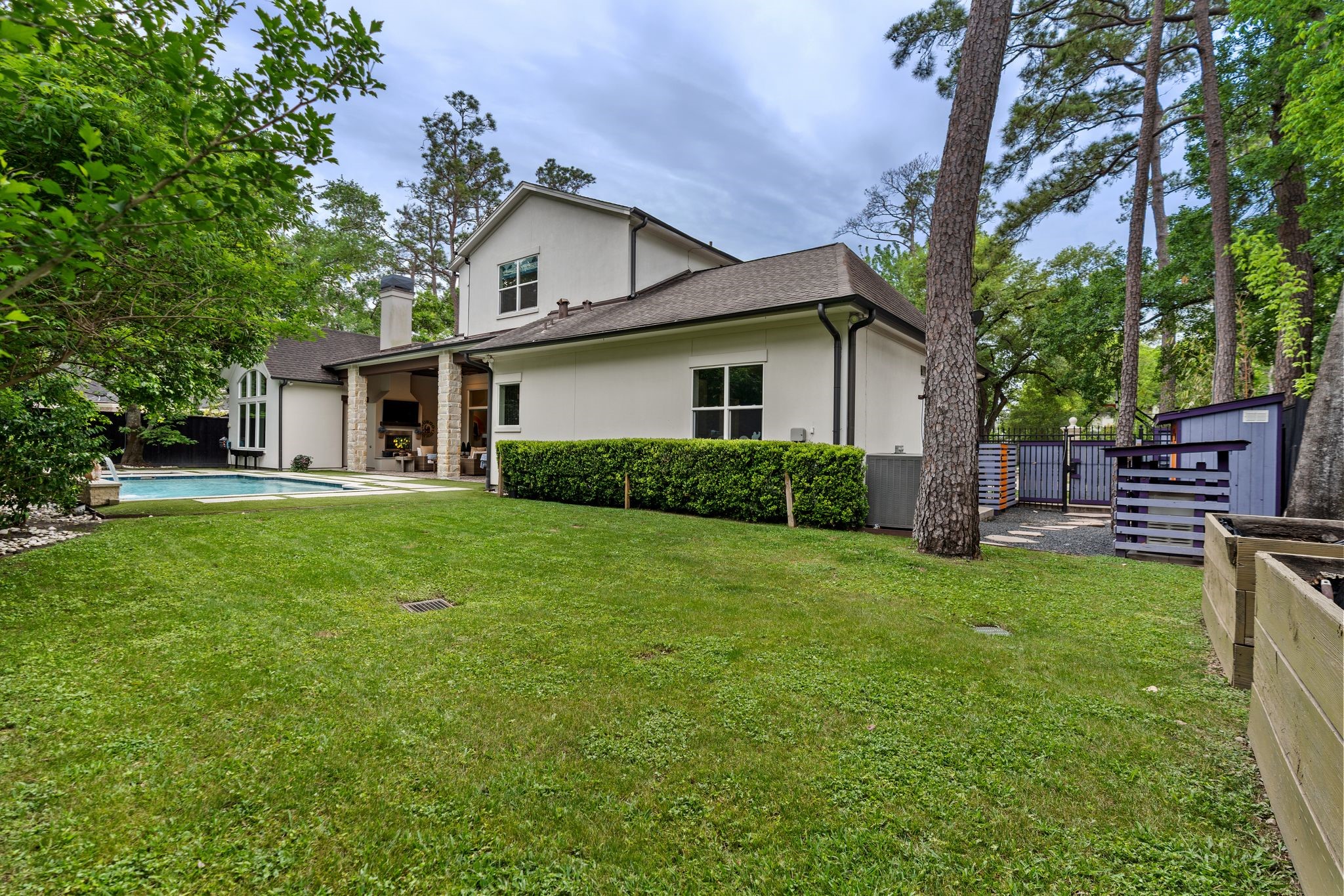 634 Knipp Road