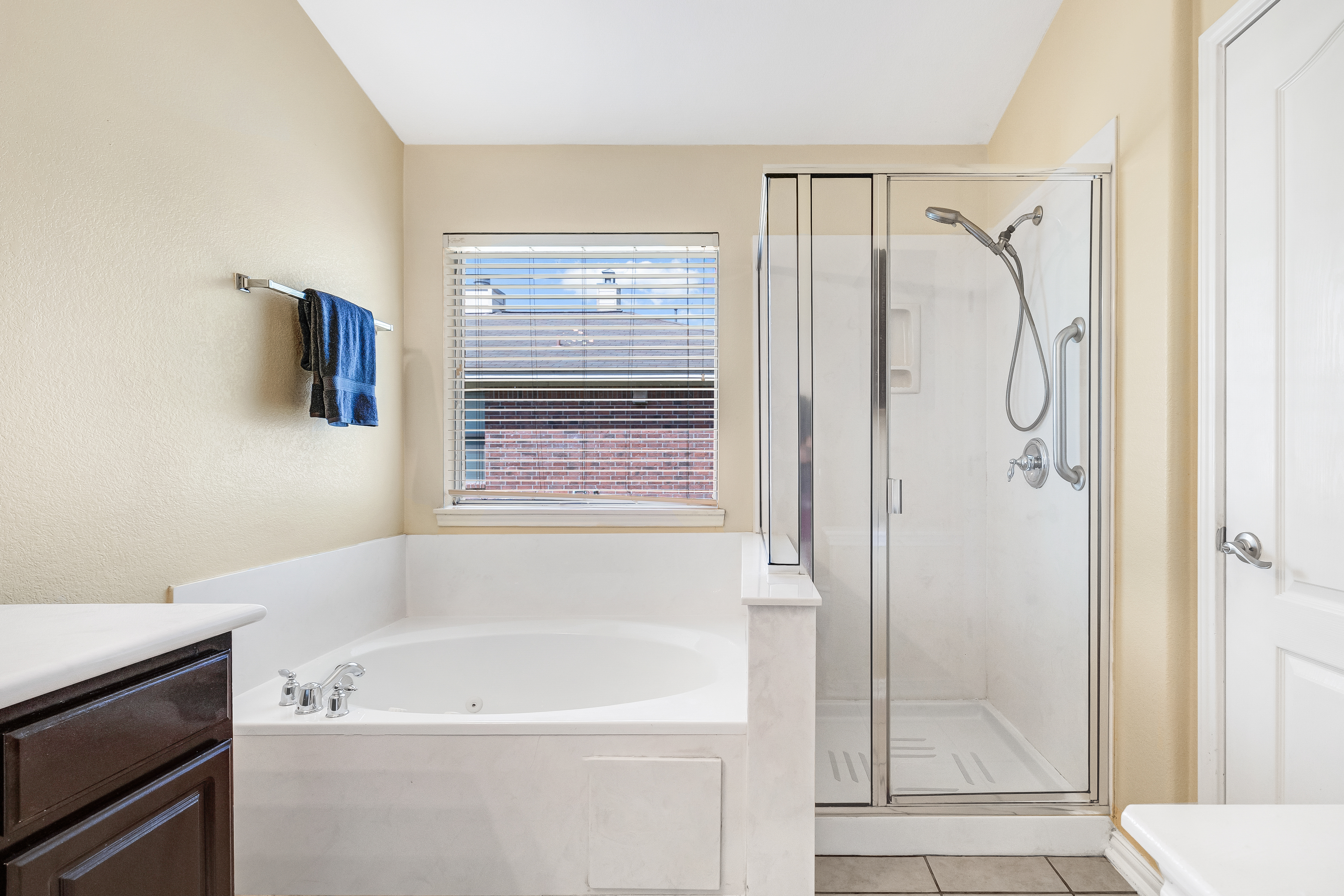 12105 Buzz Schneider Lane 
