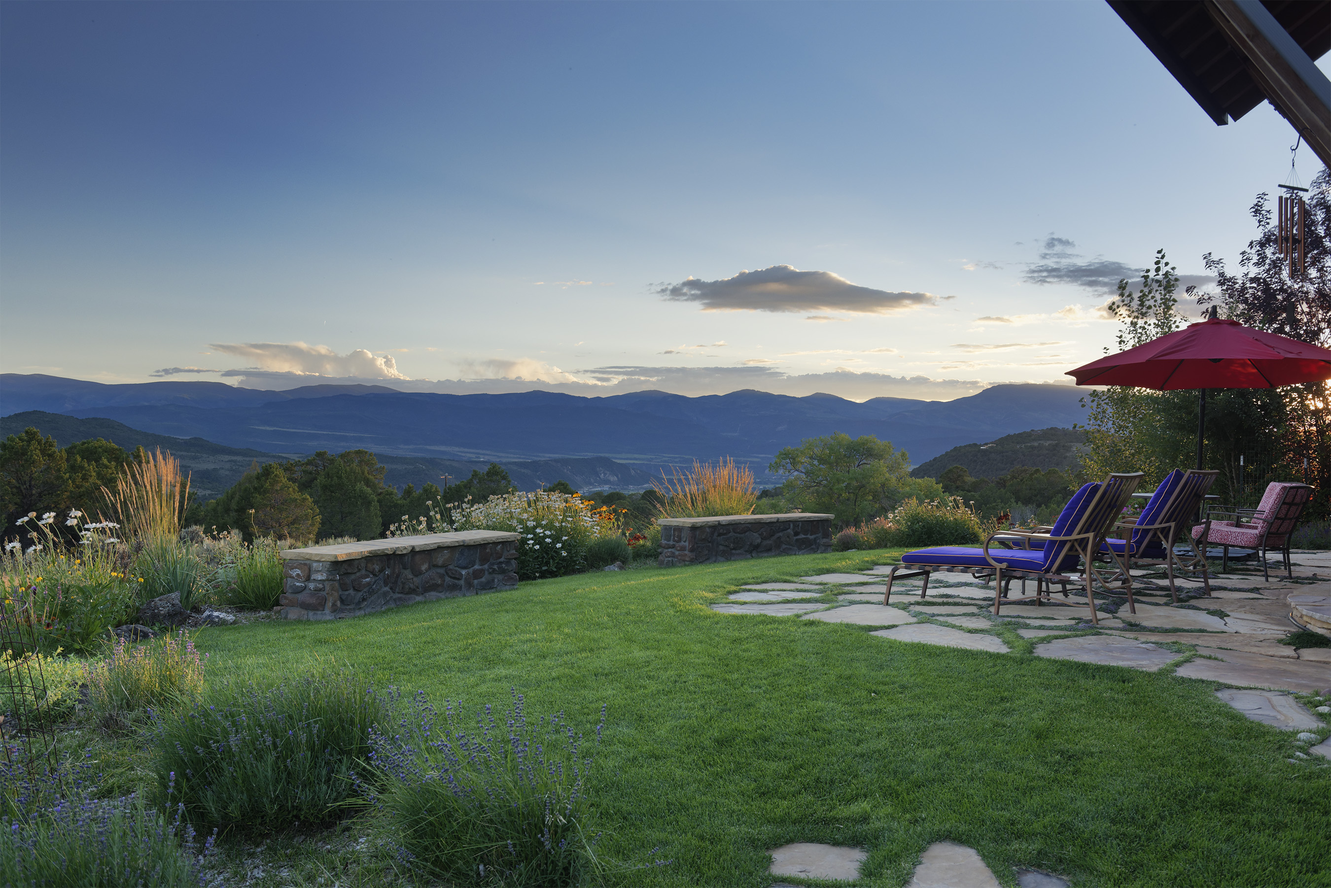 1200 Sunset Lane 