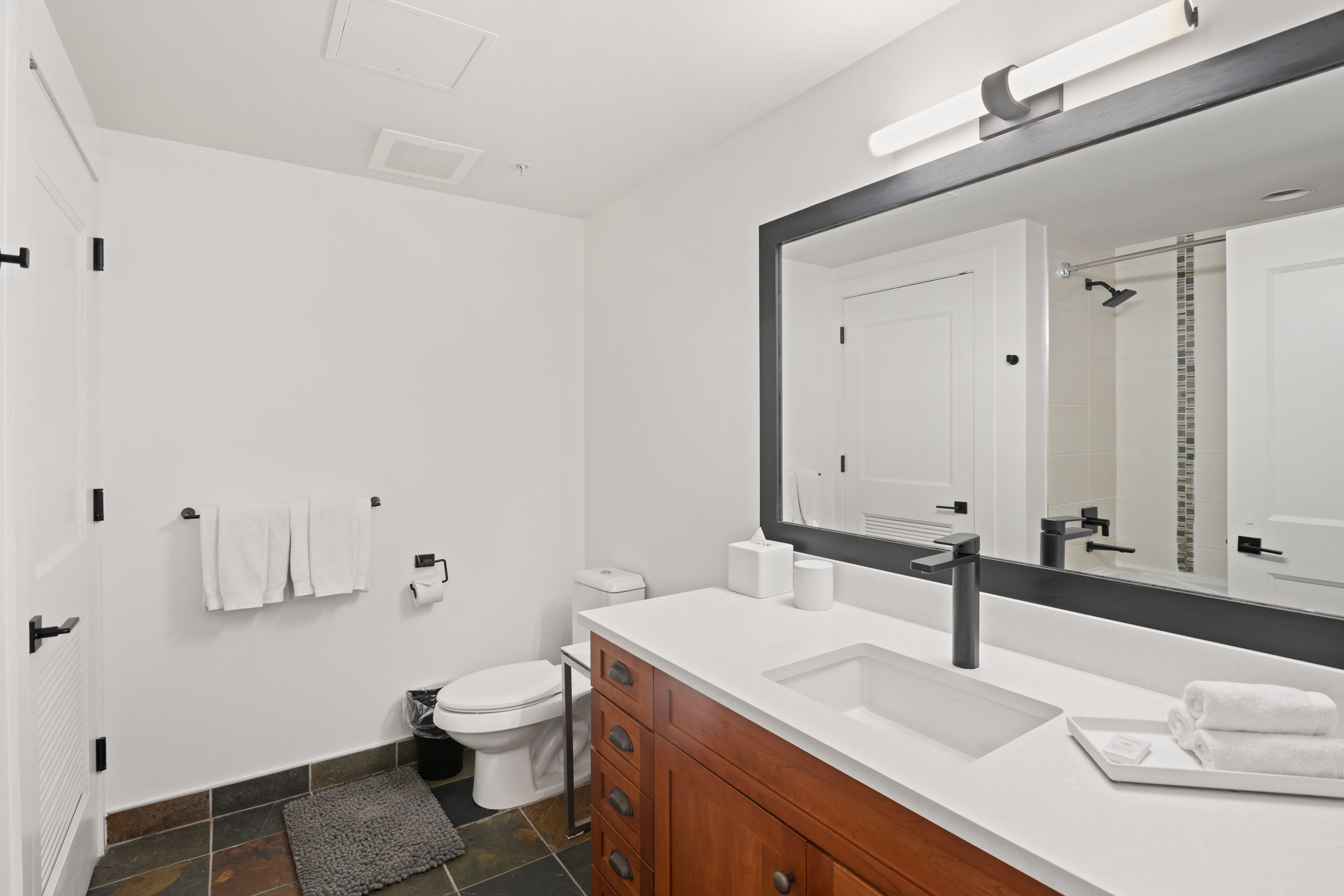 90 Carriage Way Unit 3316