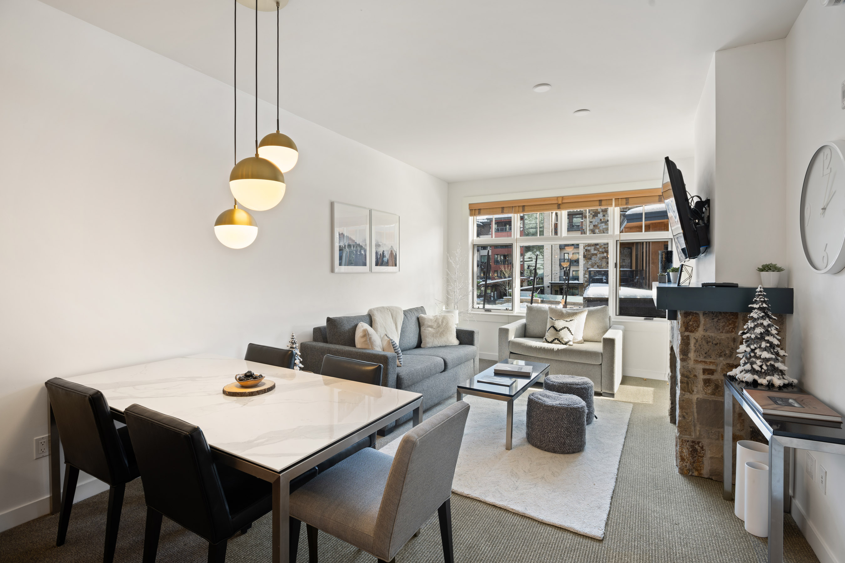 90 Carriage Way Unit 3316