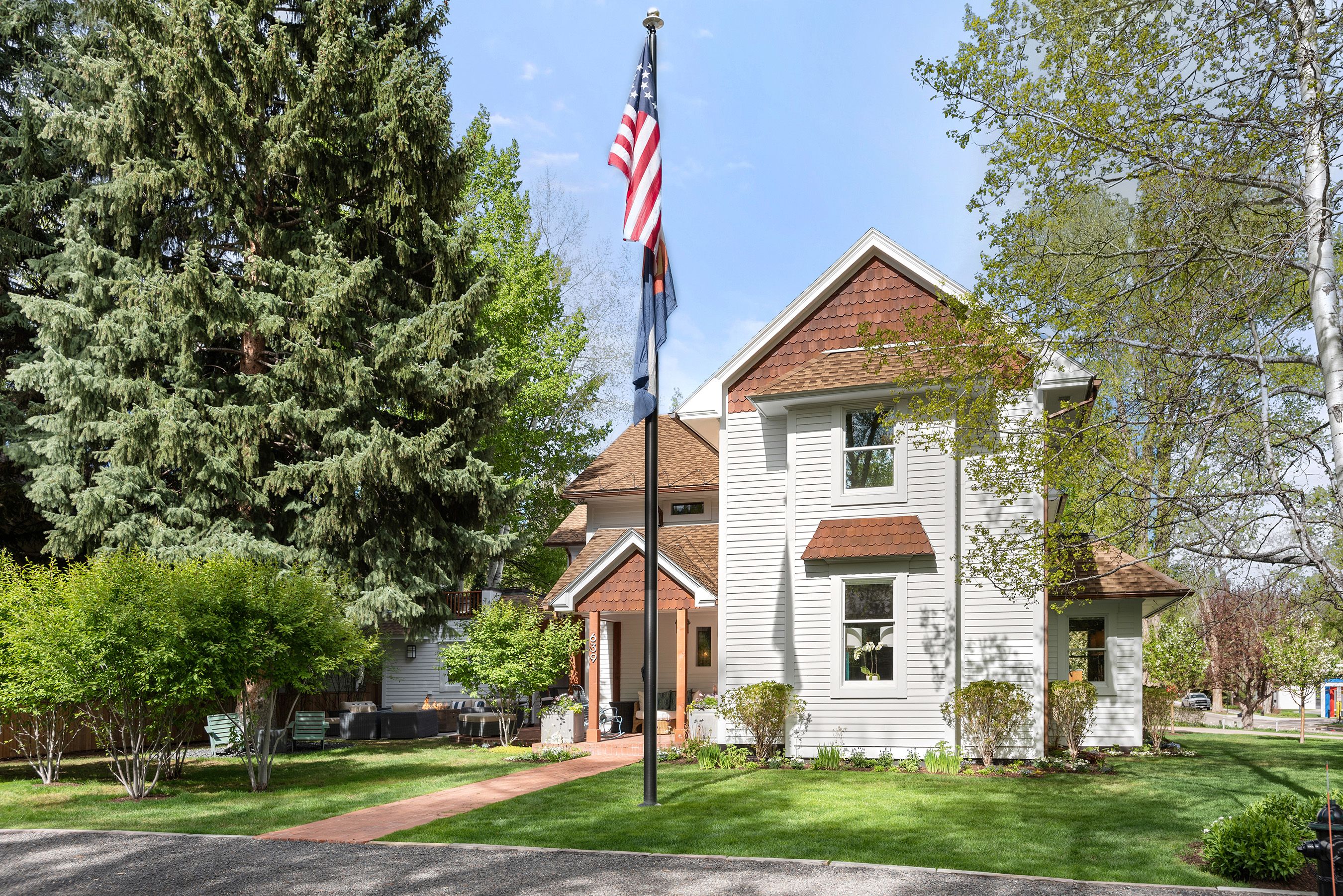 639 N. Fourth Street 