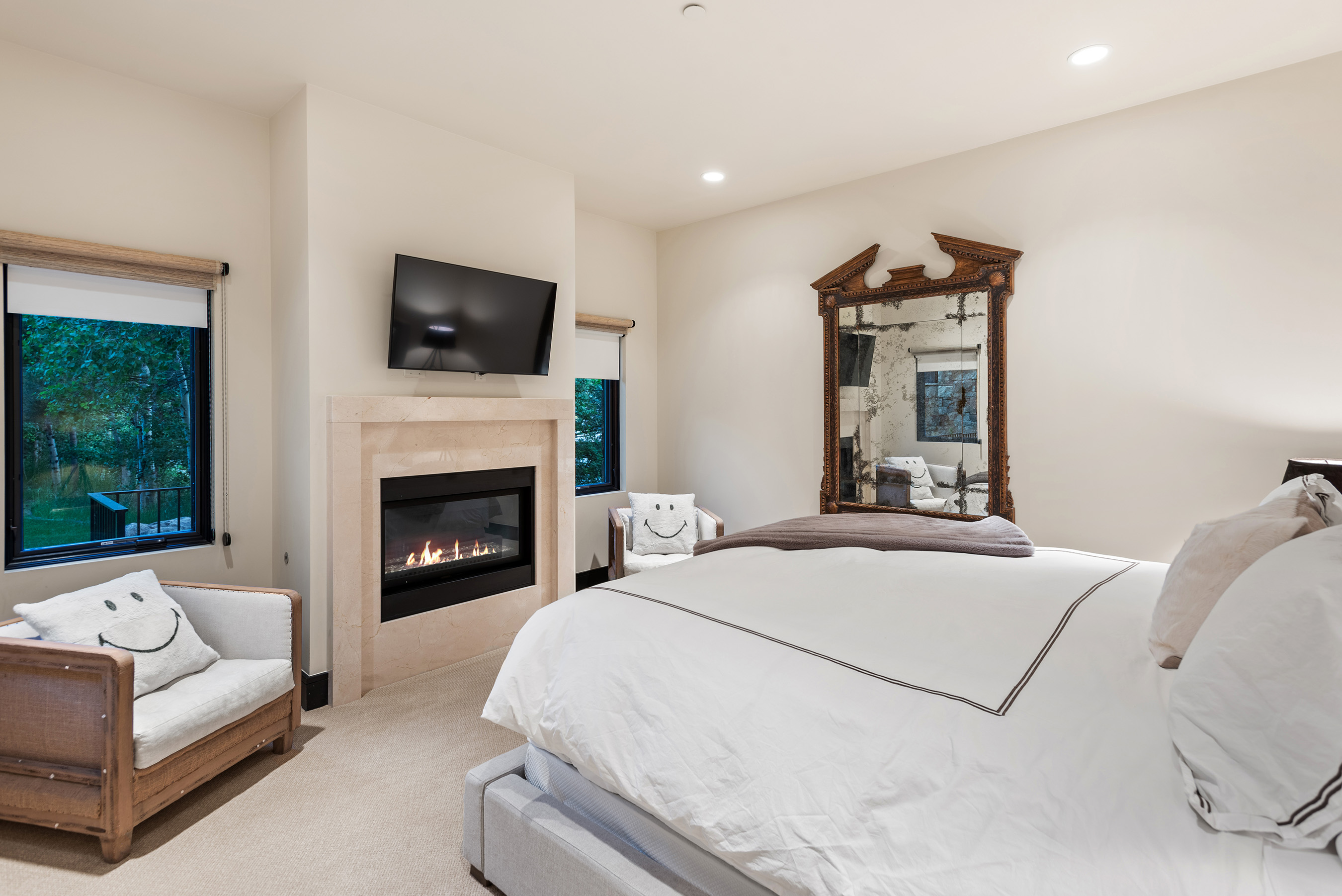 190 W Lupine Drive 