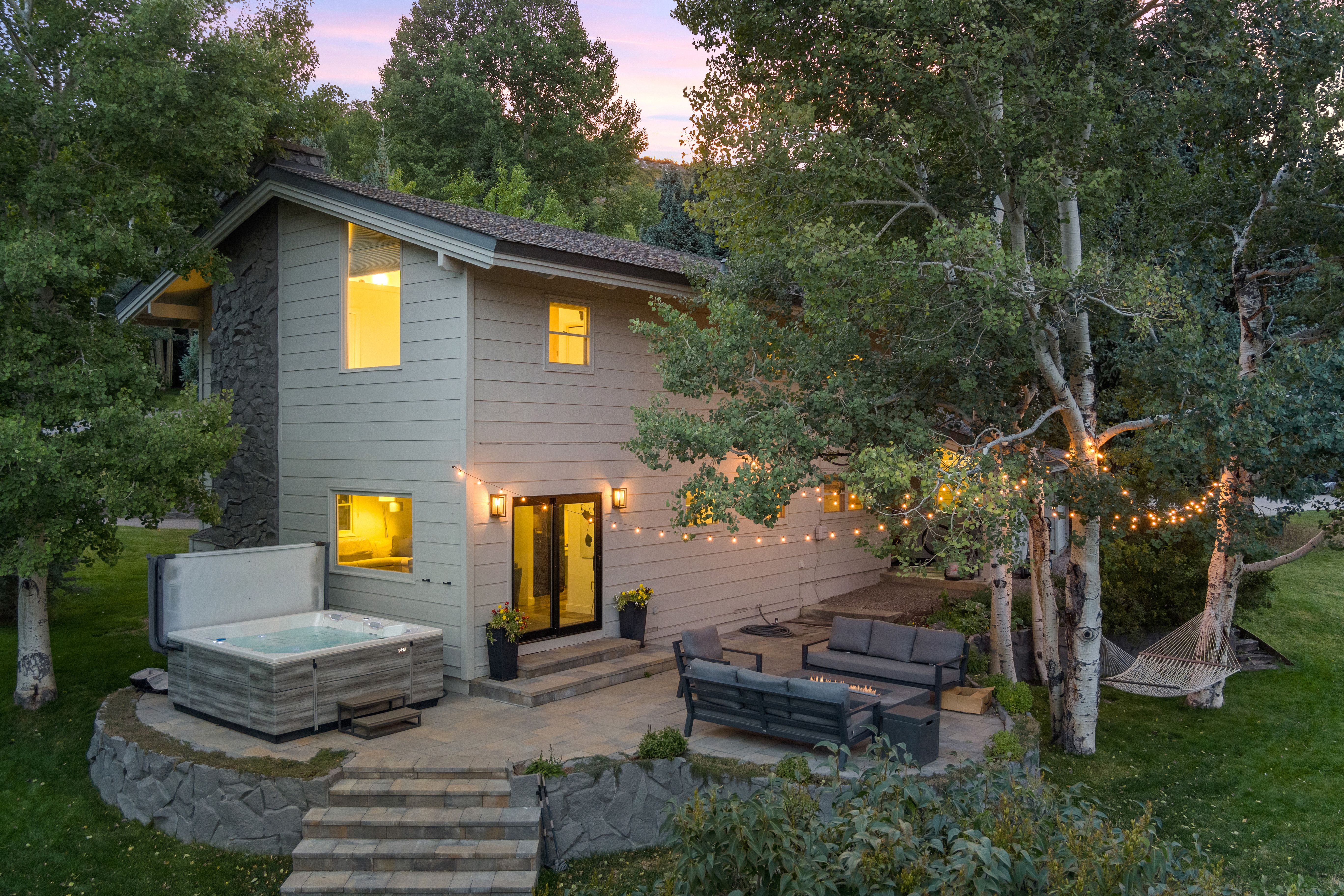 351 Meadow Road 