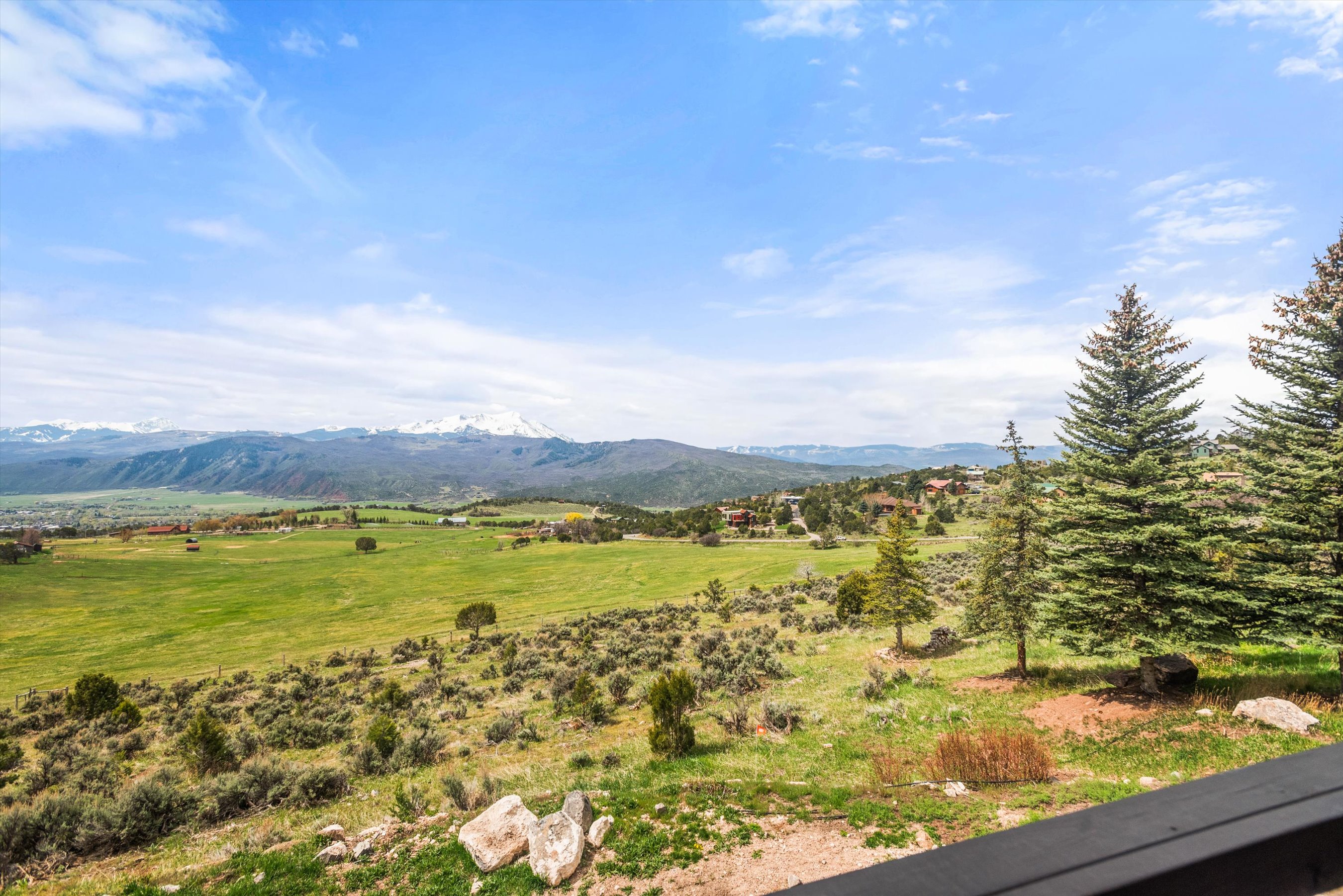 102 Blue Creek Trail 