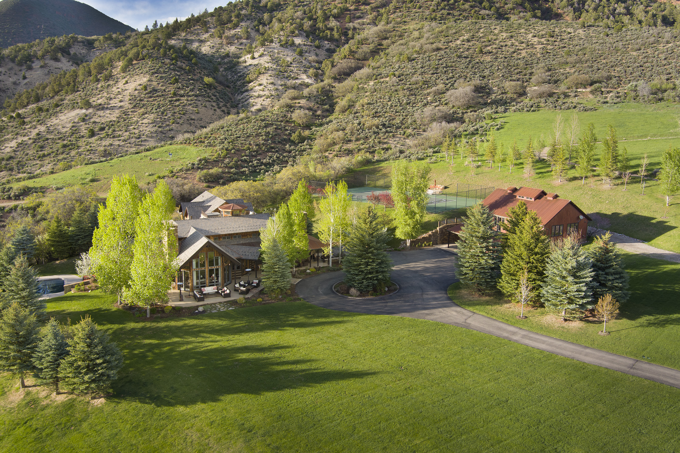 725 Aspen Valley Downs & TBD Aspen Valley Downs