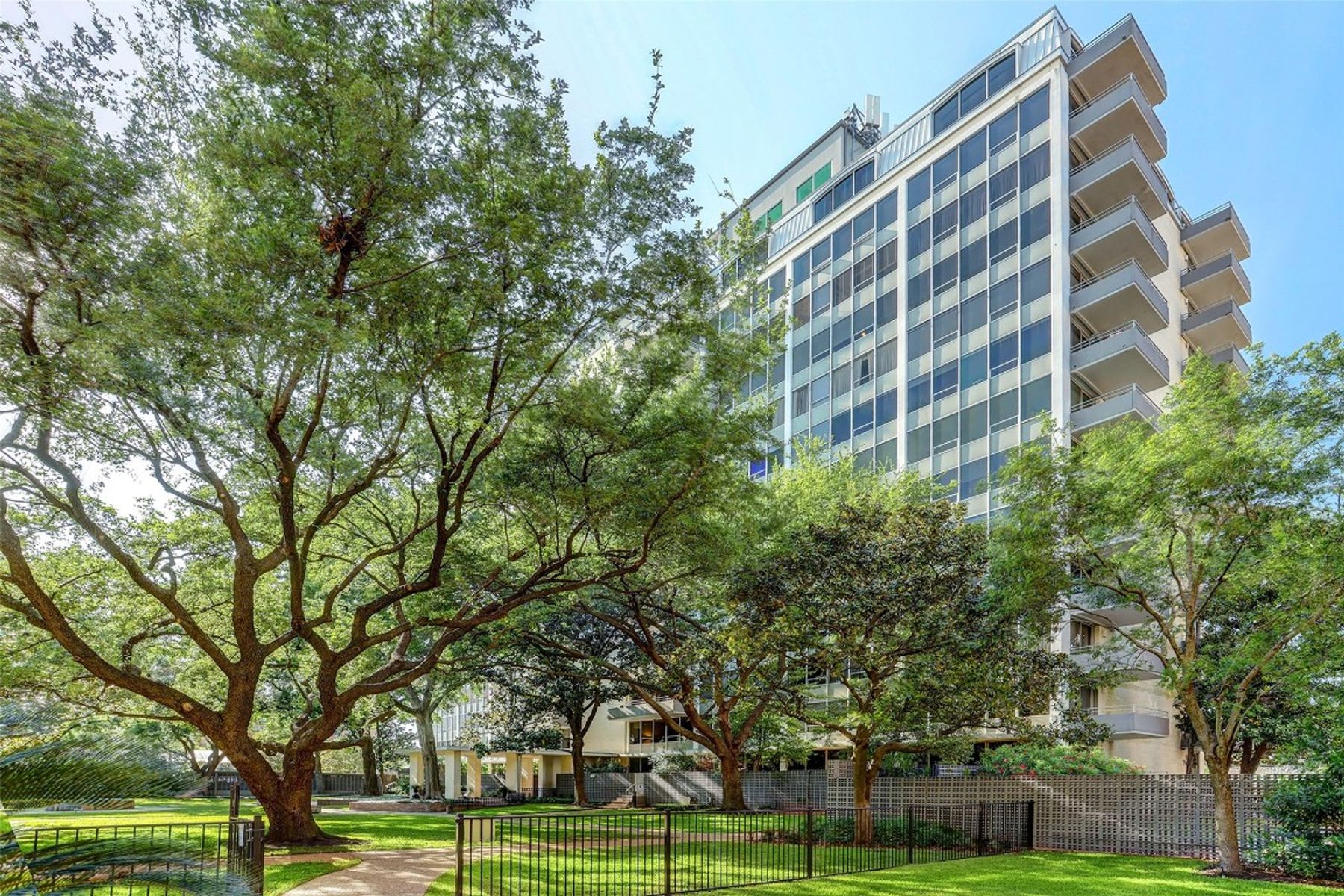 2701 Westheimer Road #12E