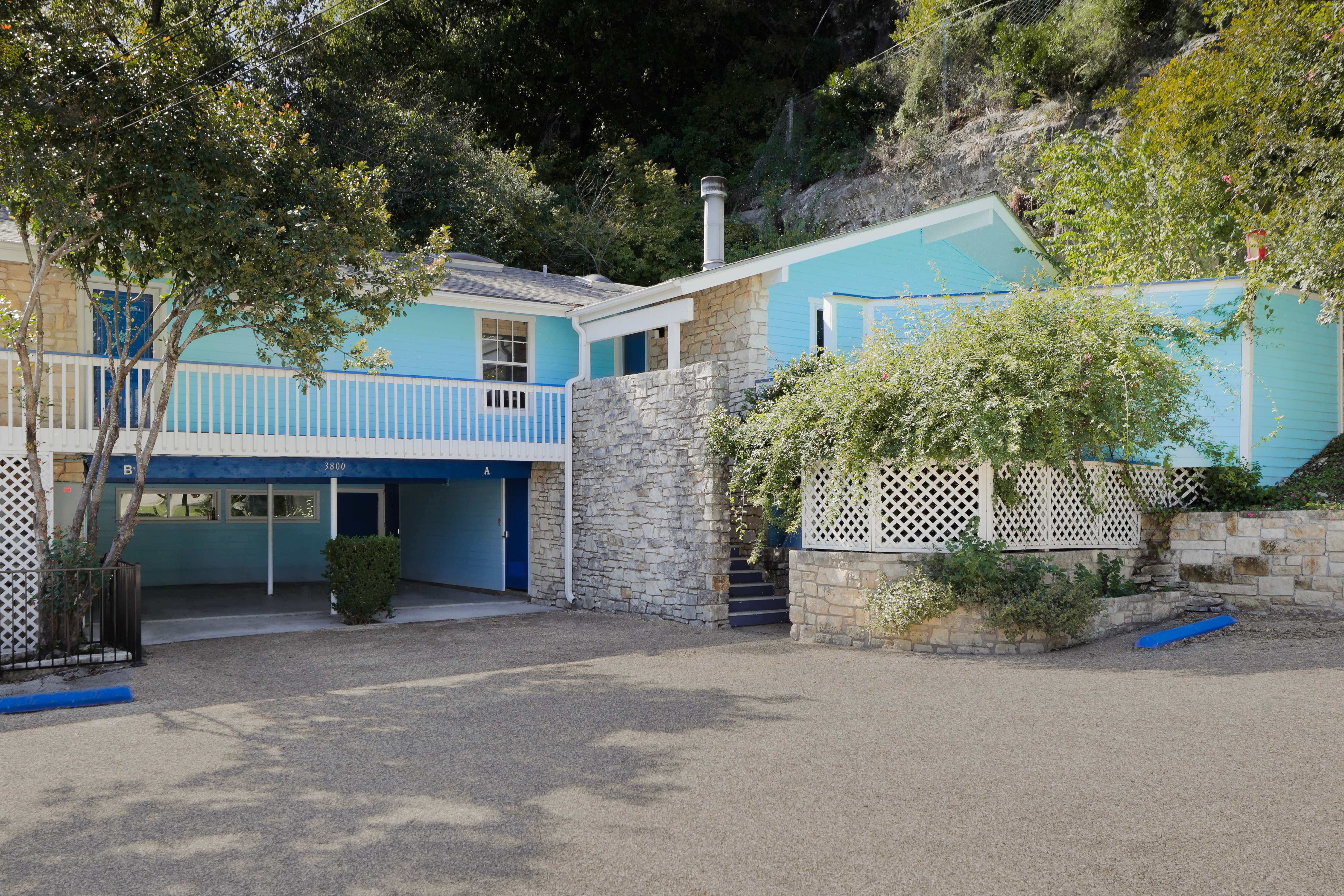 3800 Island Way Unit 1 & 2 