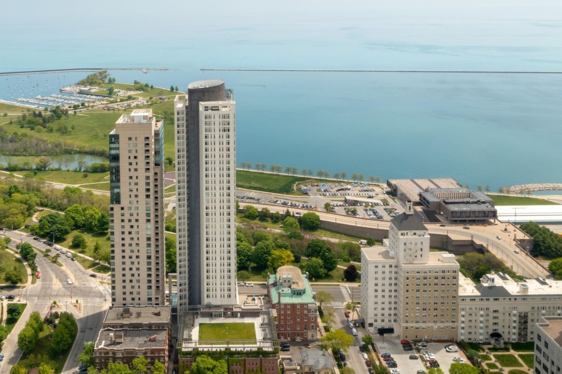 825 N. Prospect Ave. Unit 2502