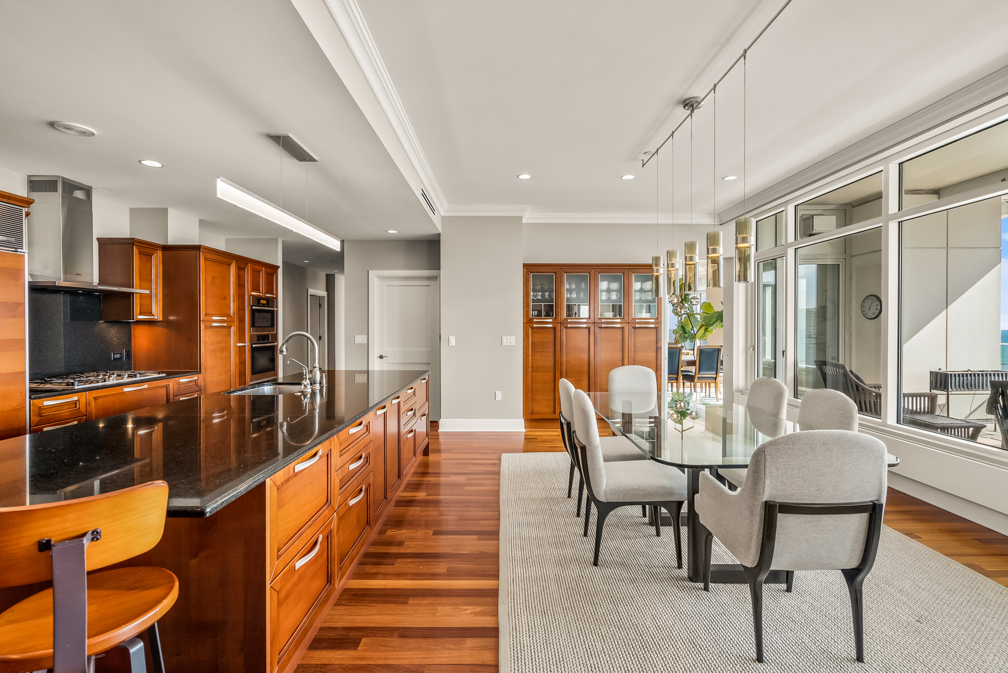 825 N. Prospect Ave. Unit 2502