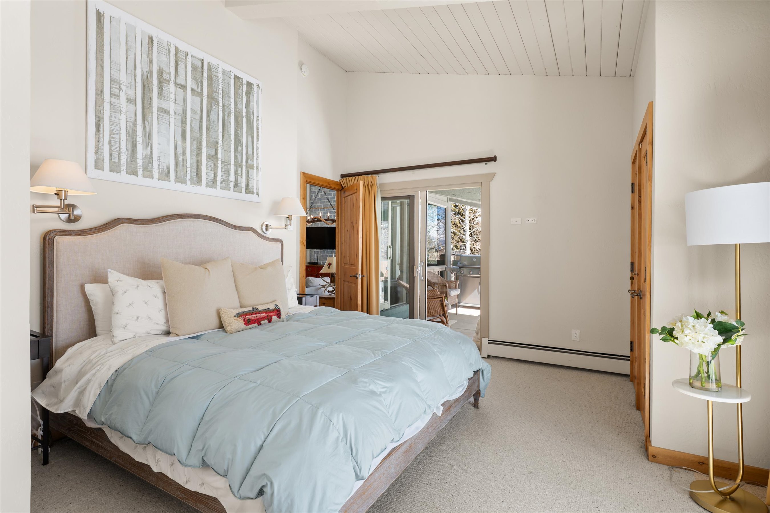 855 Carriage Way Unit 303 