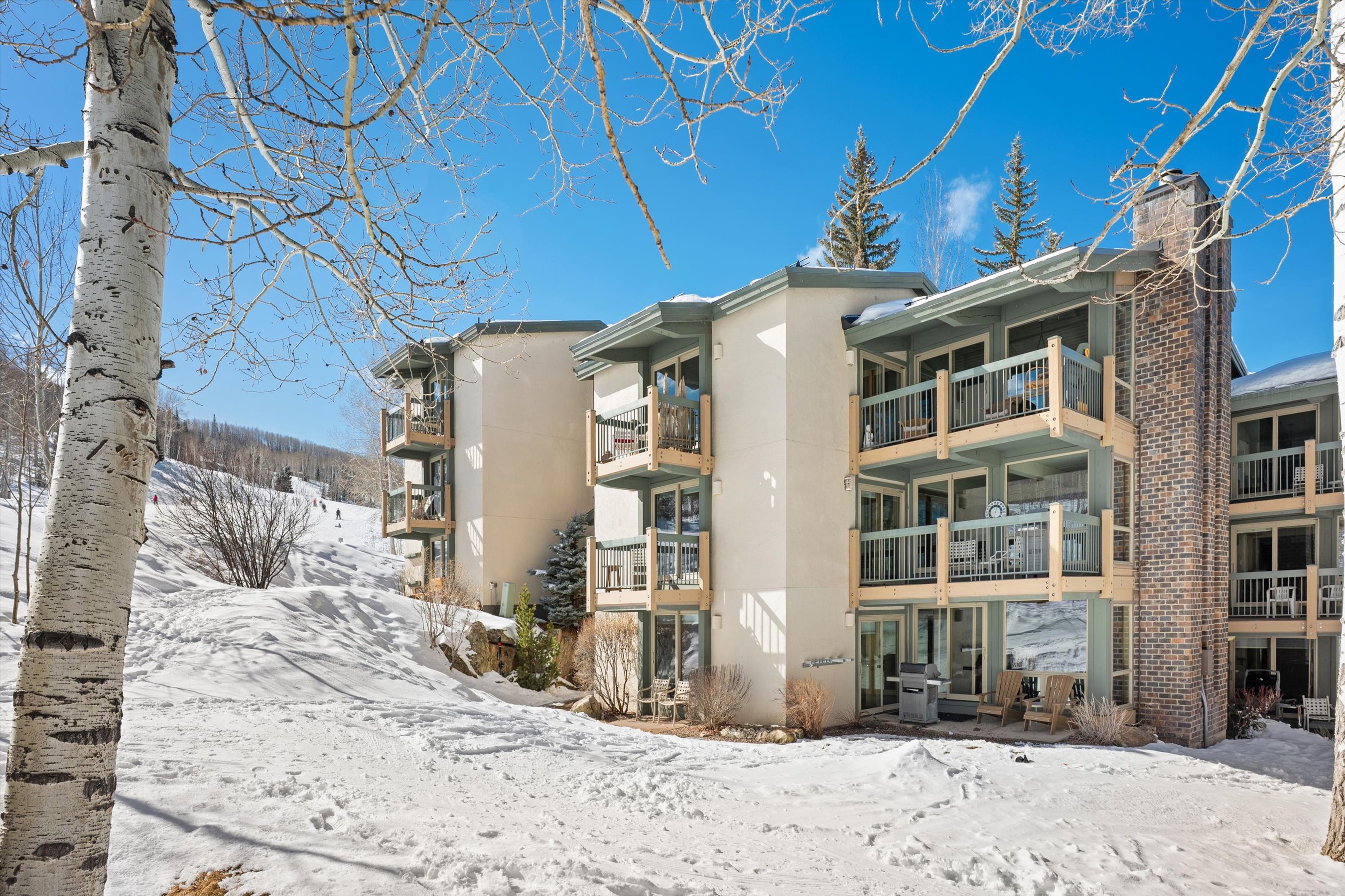 855 Carriage Way Unit 303 