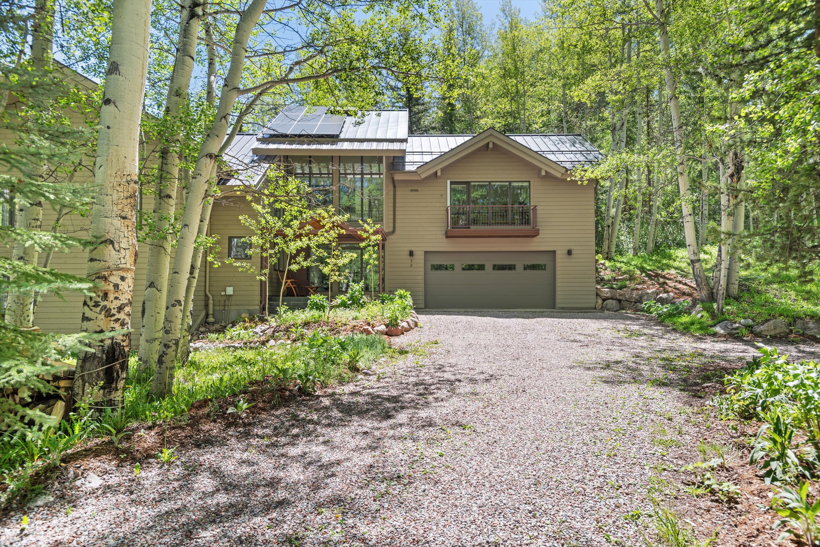 38 Valley View Road 