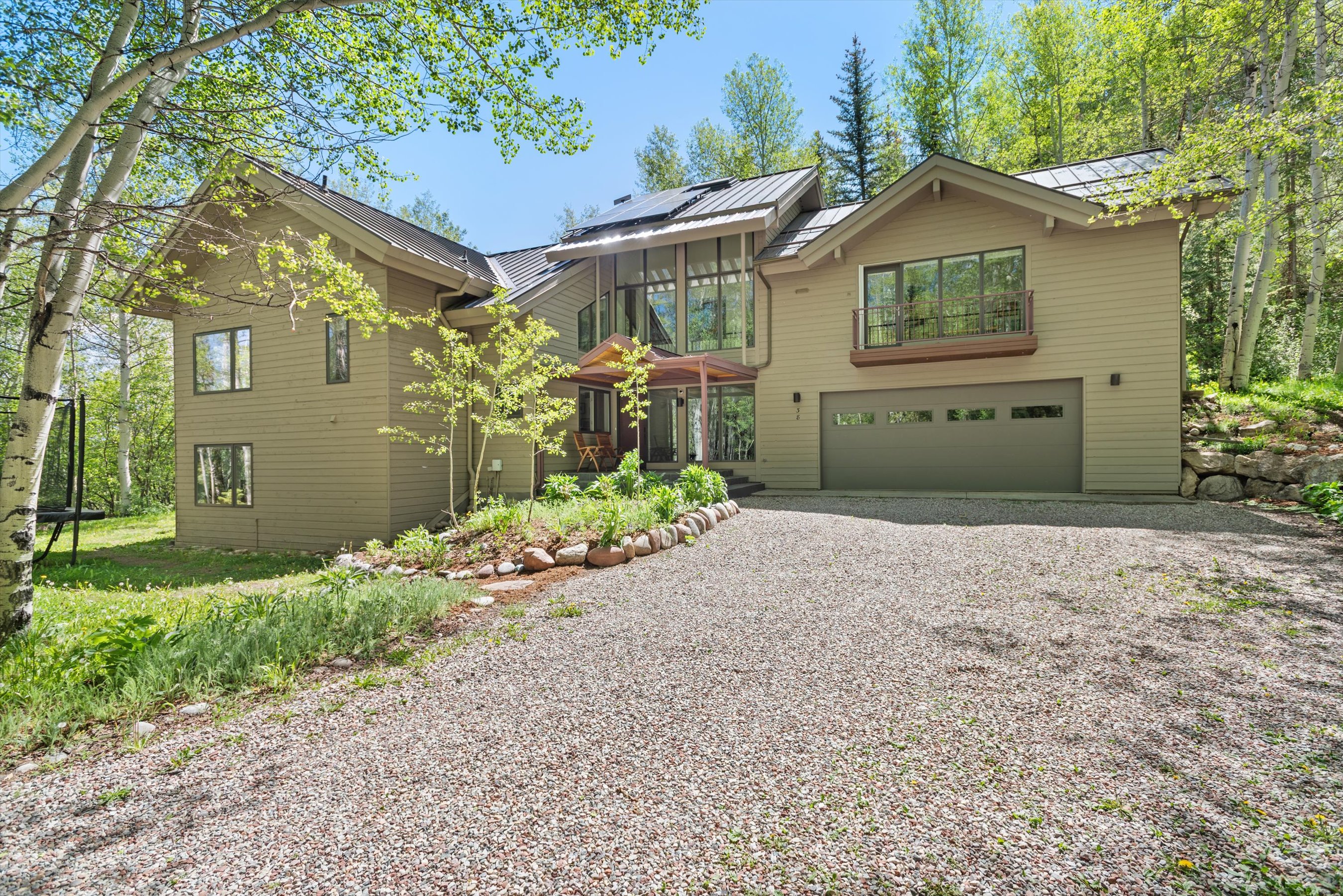 38 Valley View Road 