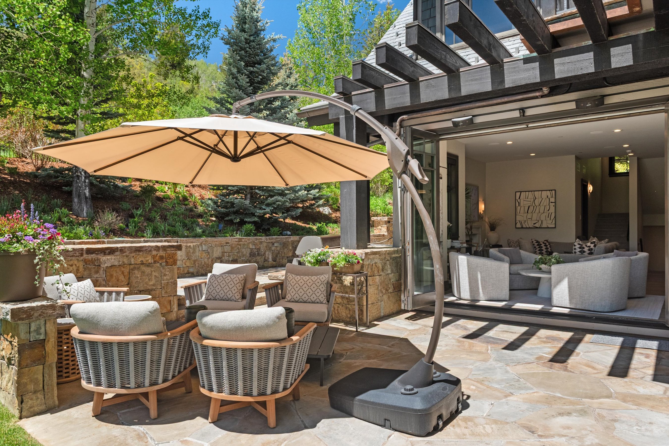 15 South Willow Court 
