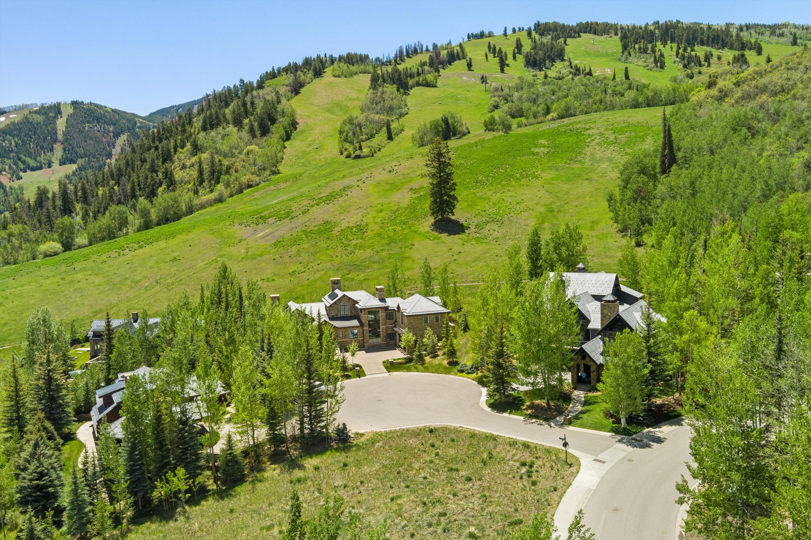 15 South Willow Court 