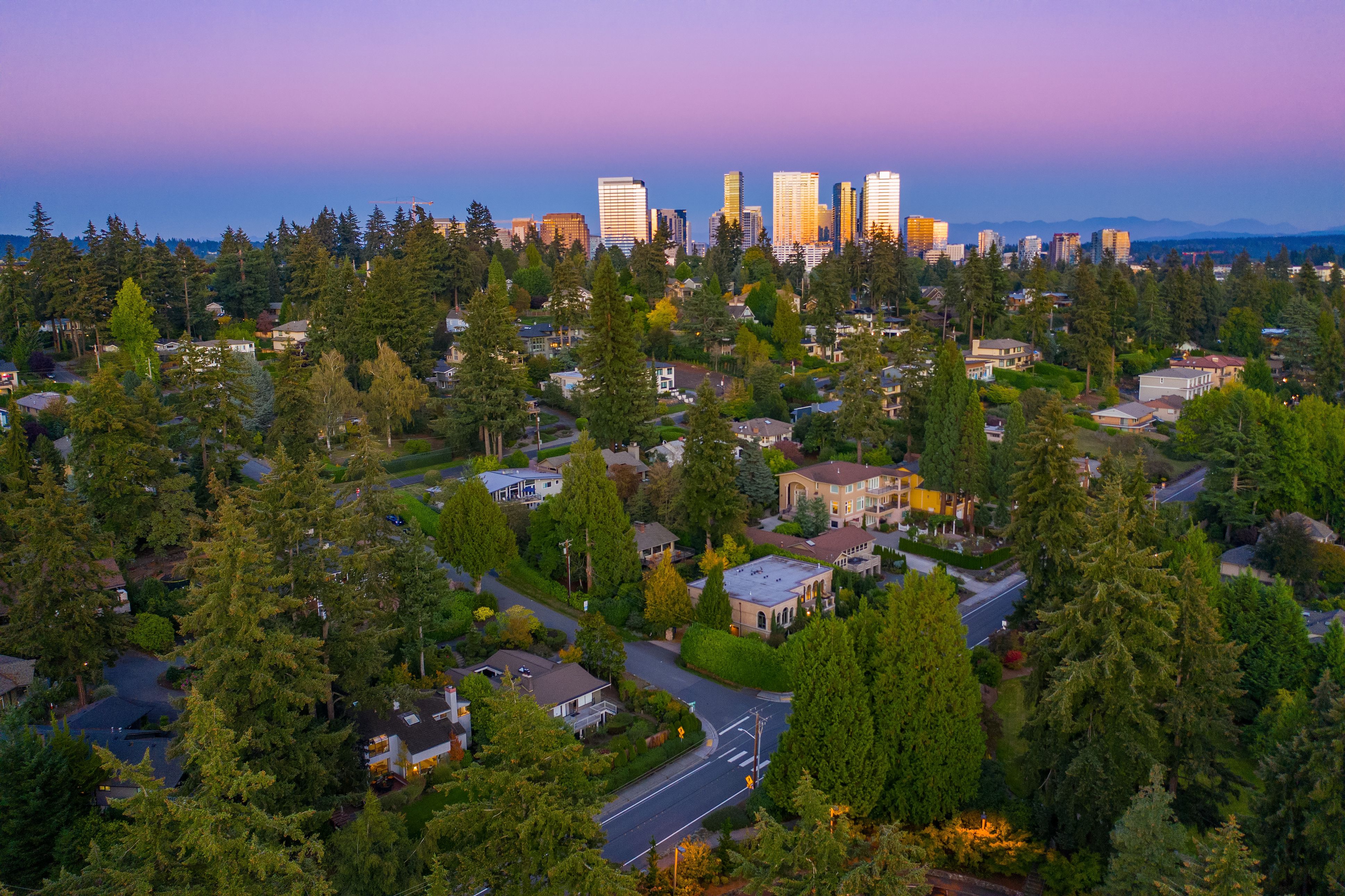 11 94th Ave NE