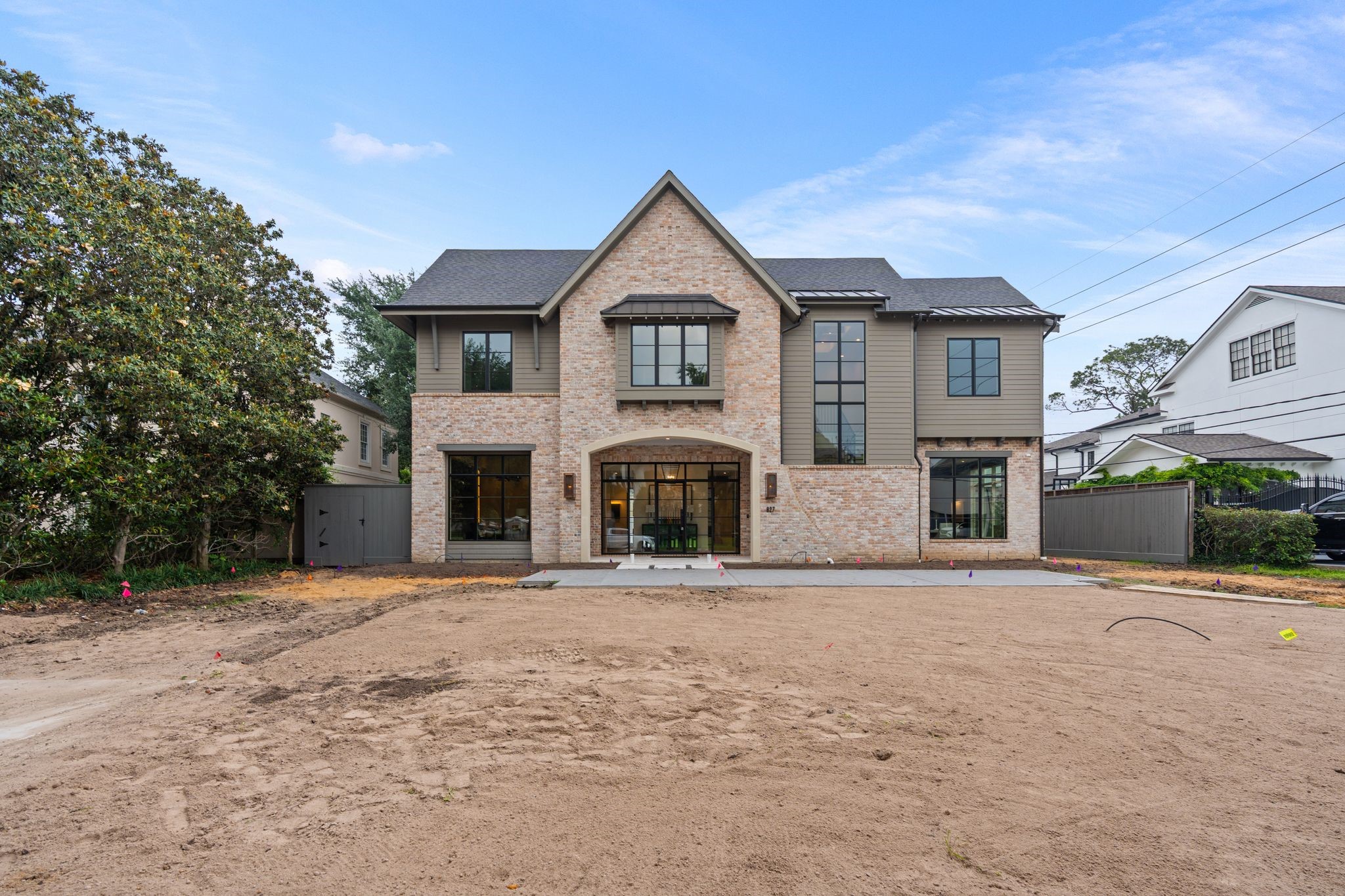 827 Rocky River Road 