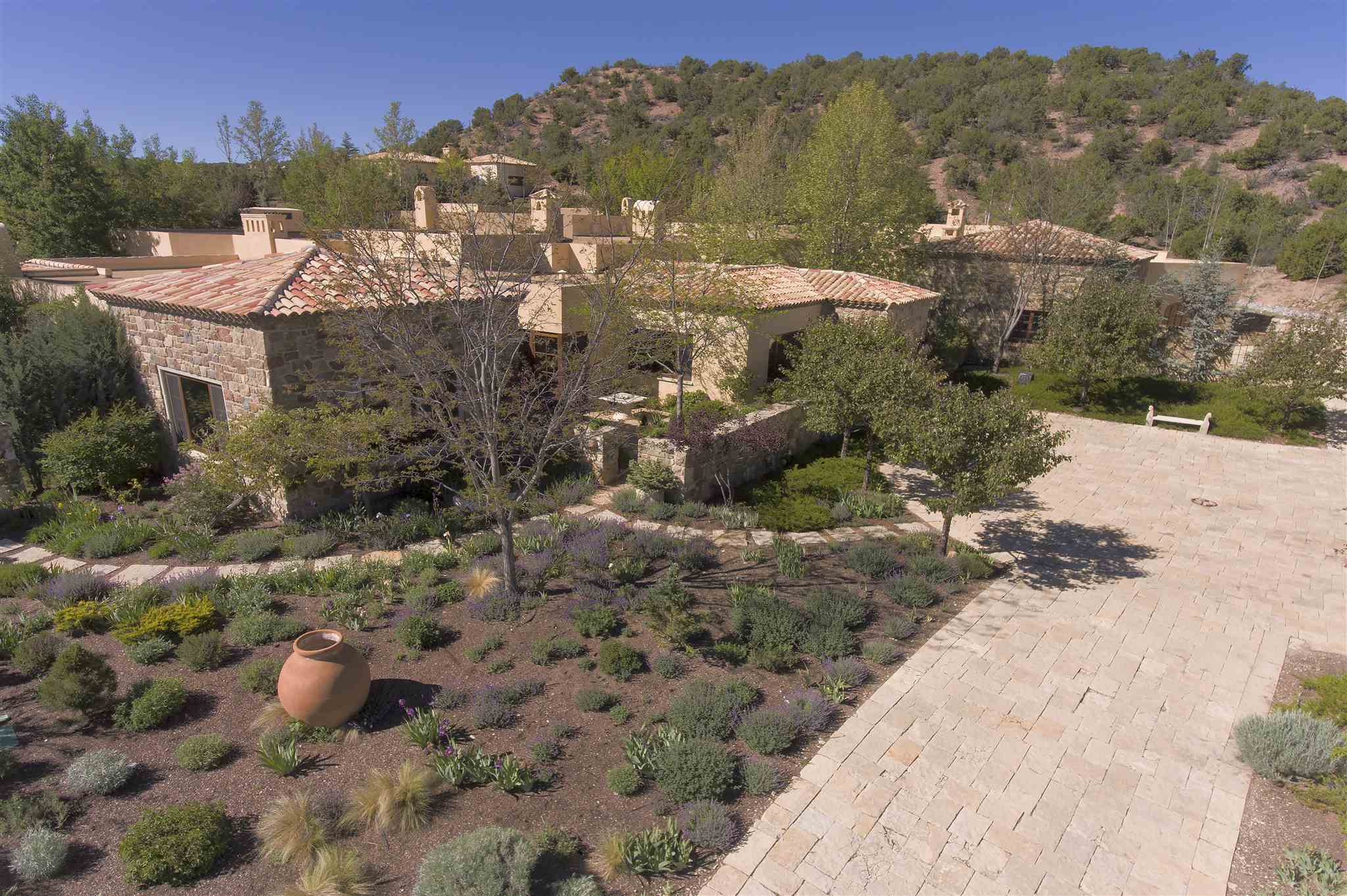117 Tesuque Ridge