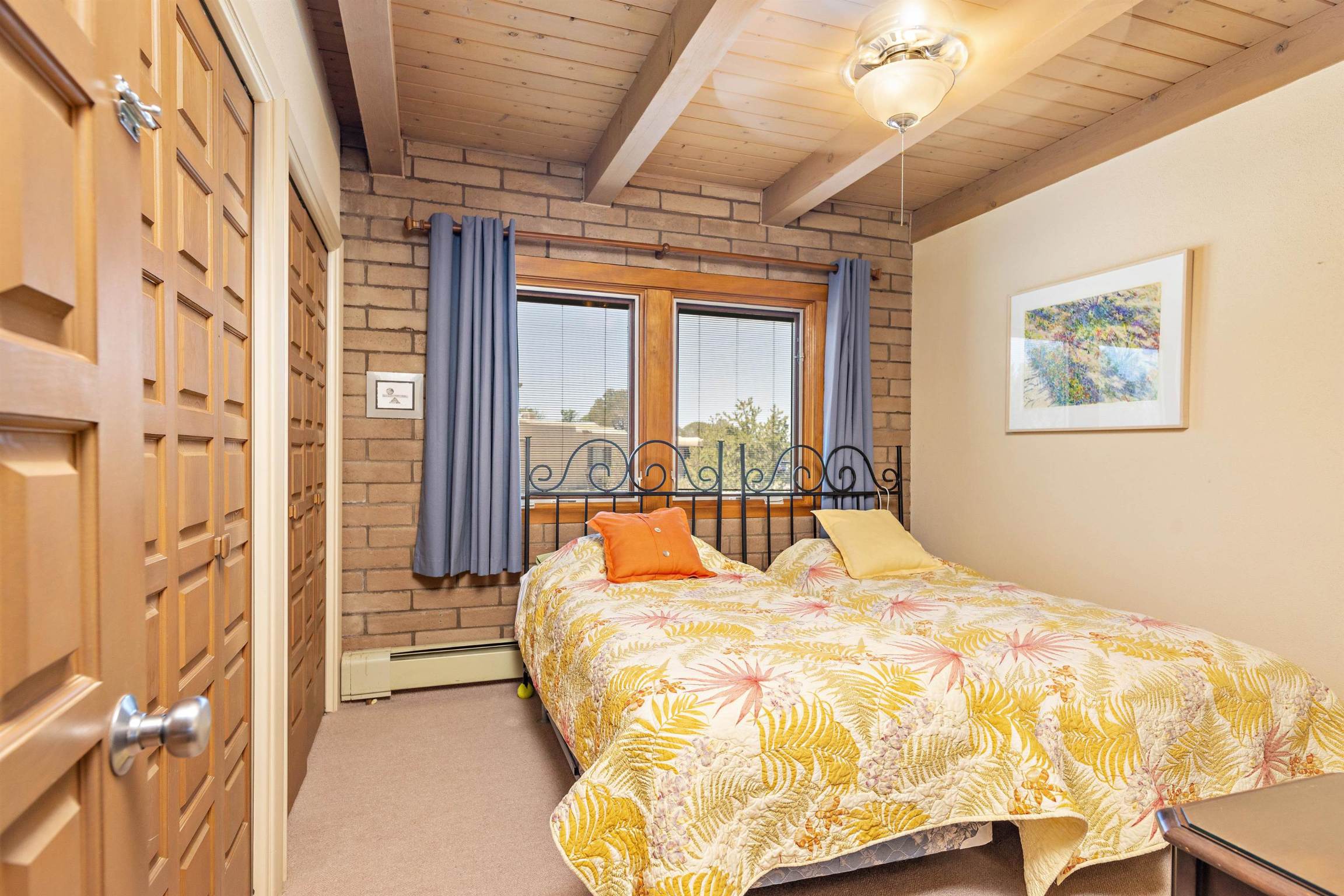 126 Ridgecrest