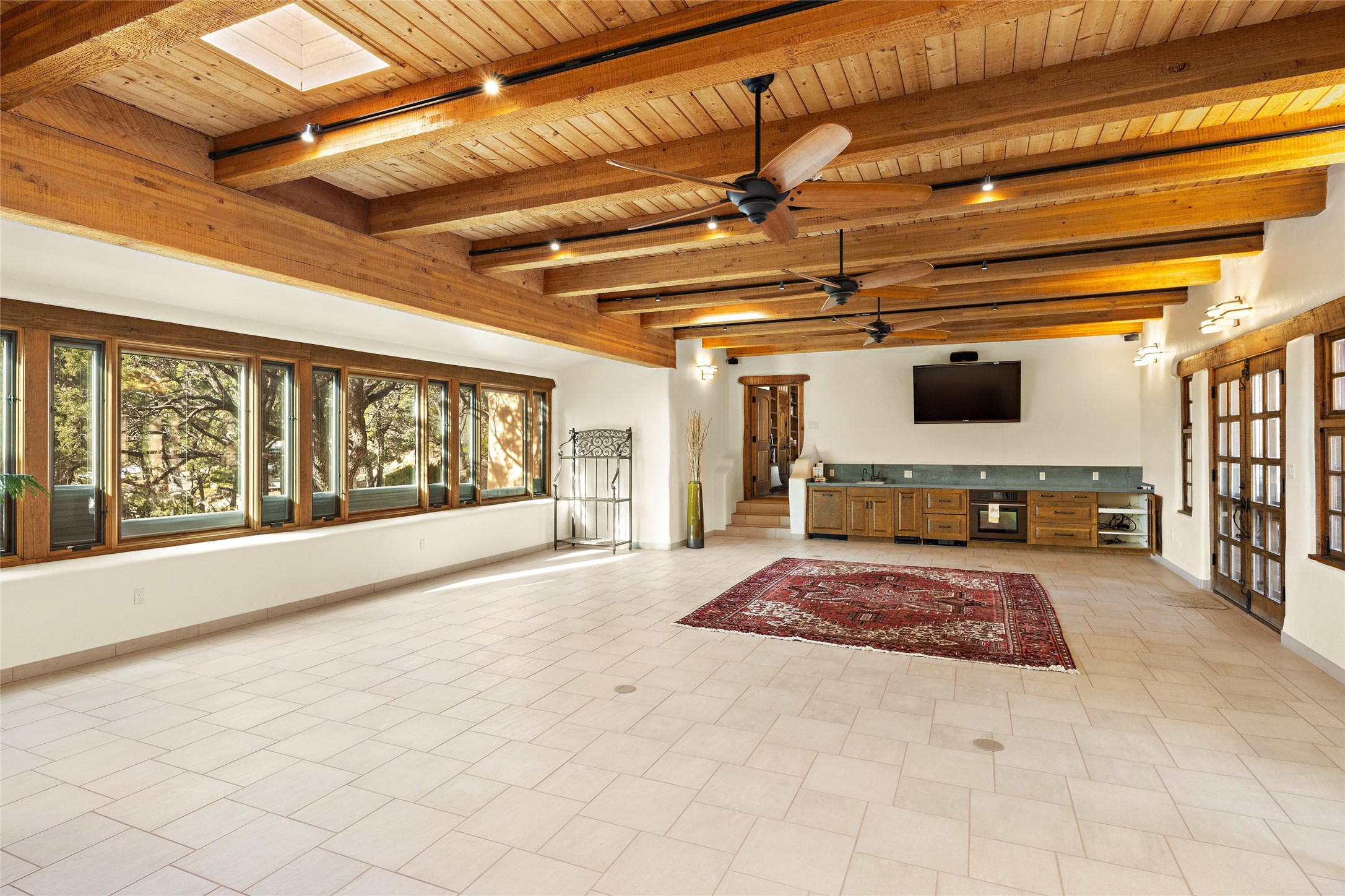 325 Brownell Howland