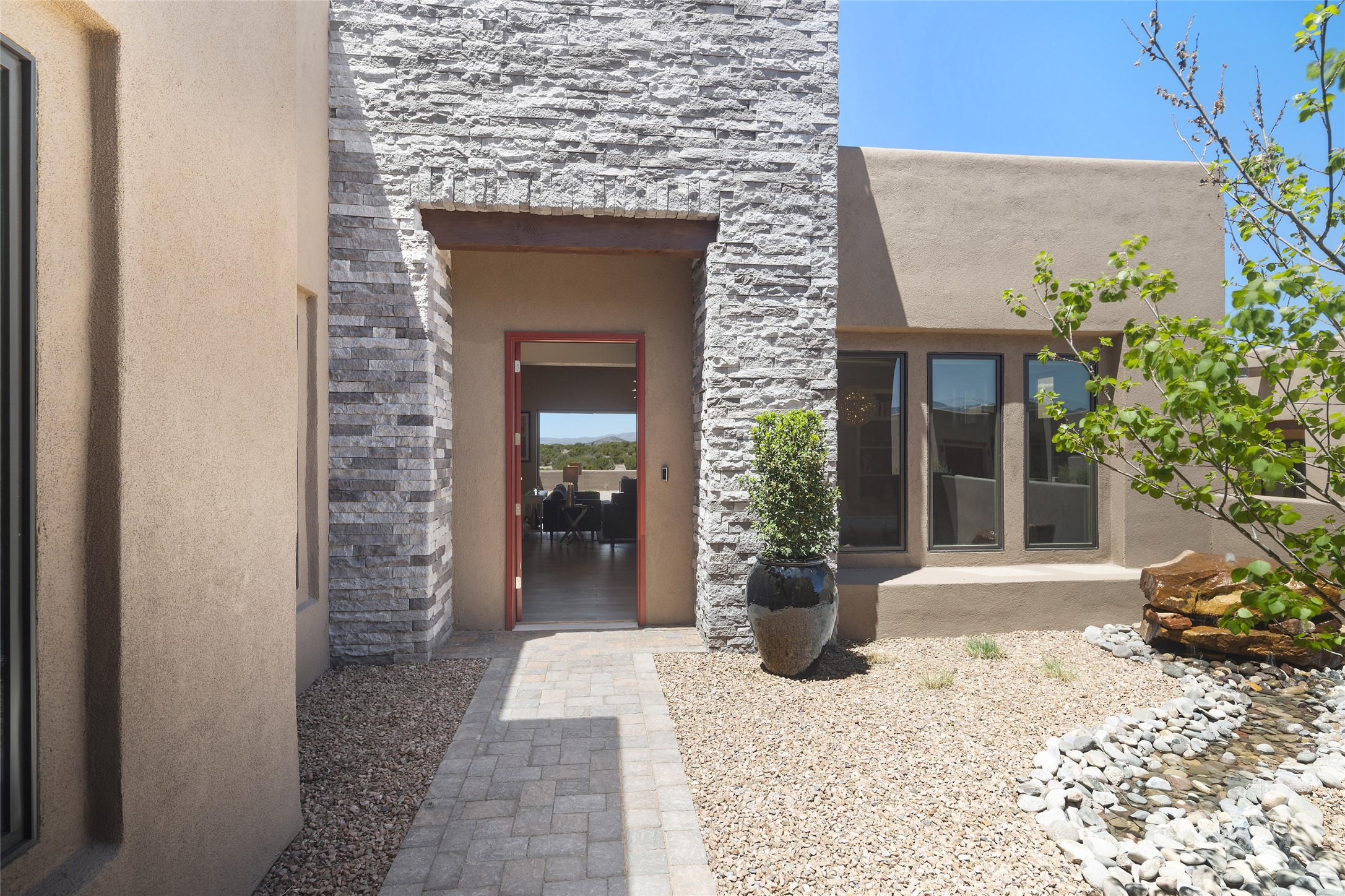 3 Trasera Court