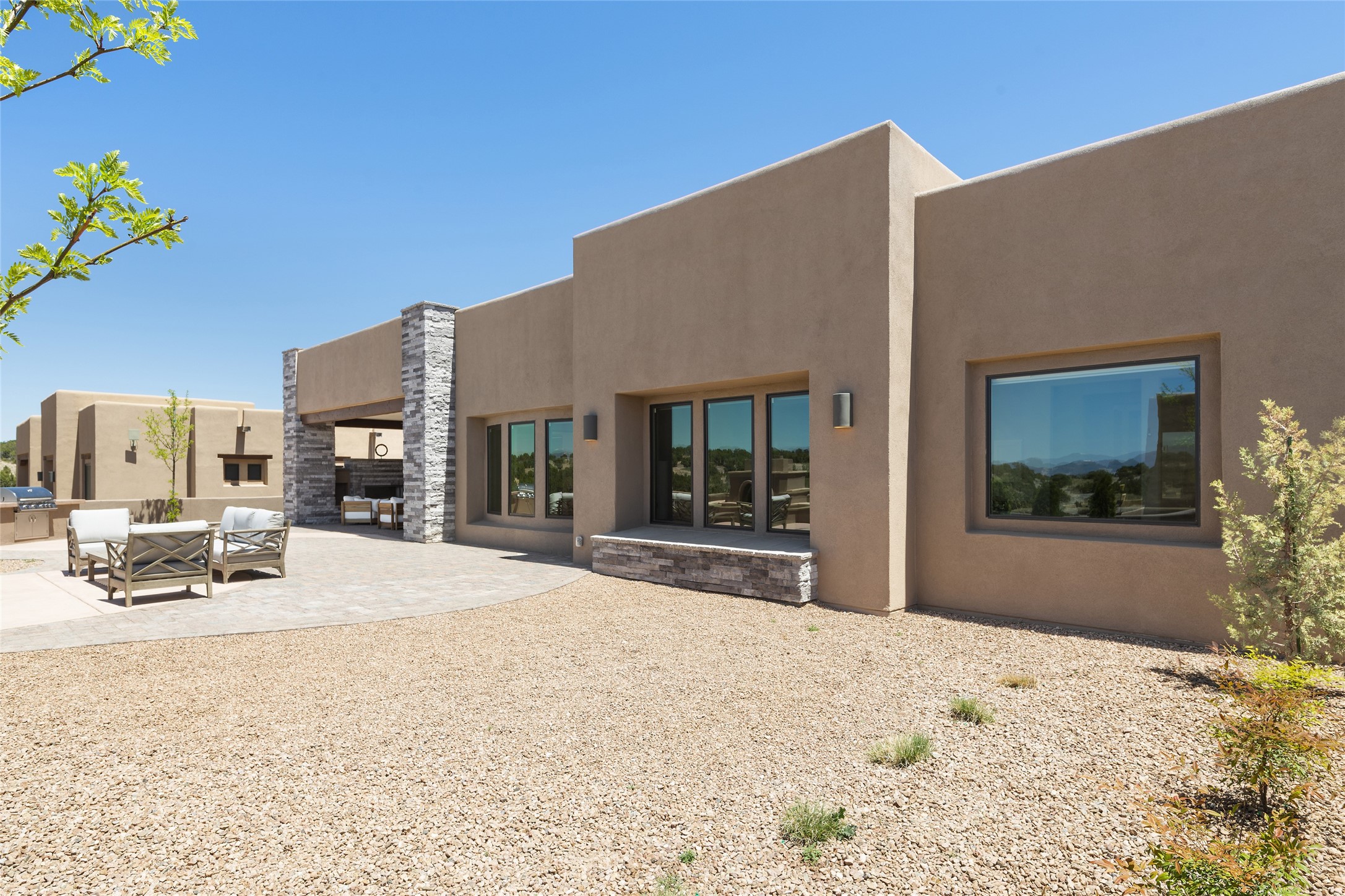 3 Trasera Court