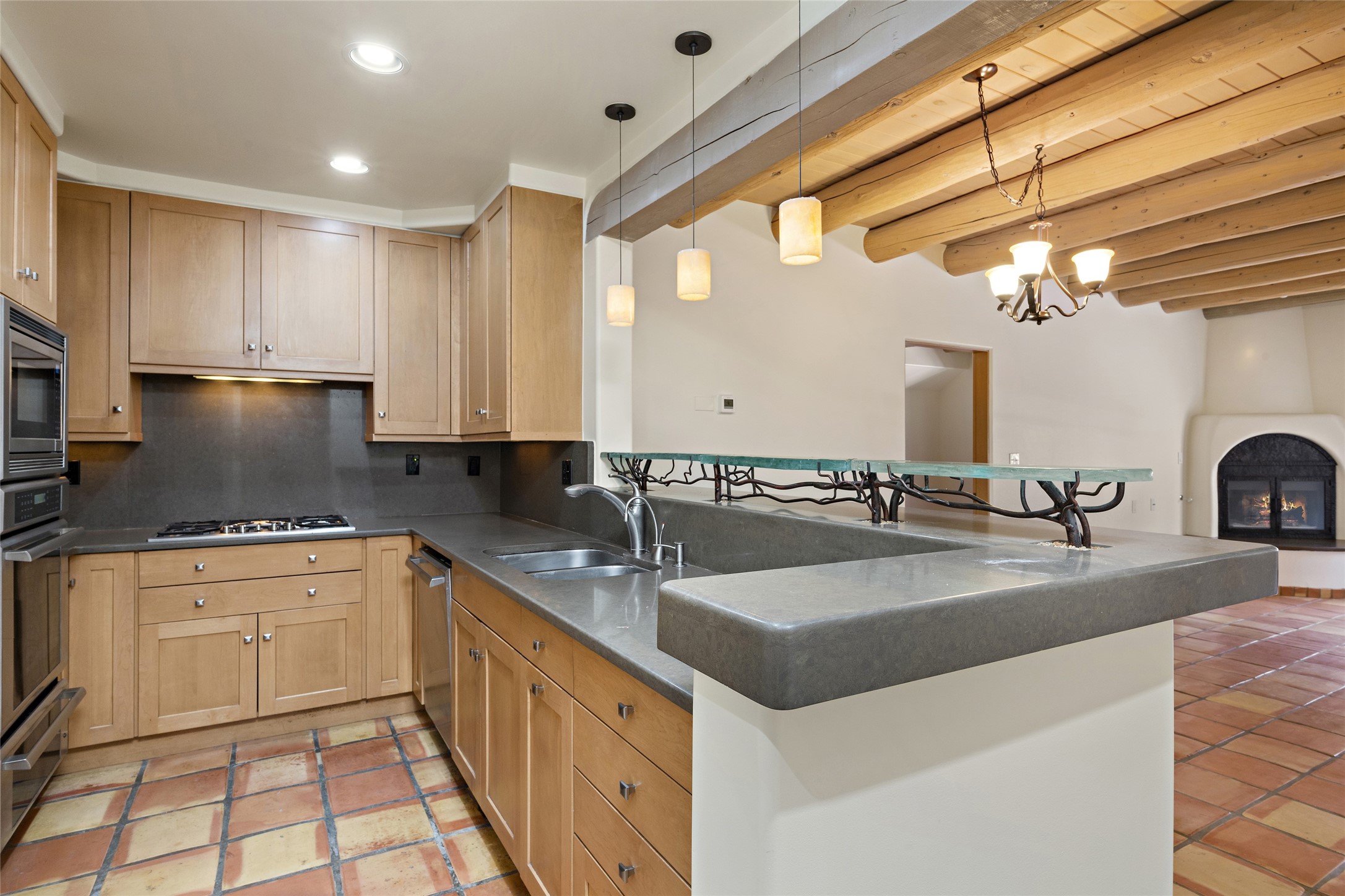 3101 Old Pecos Trail #116