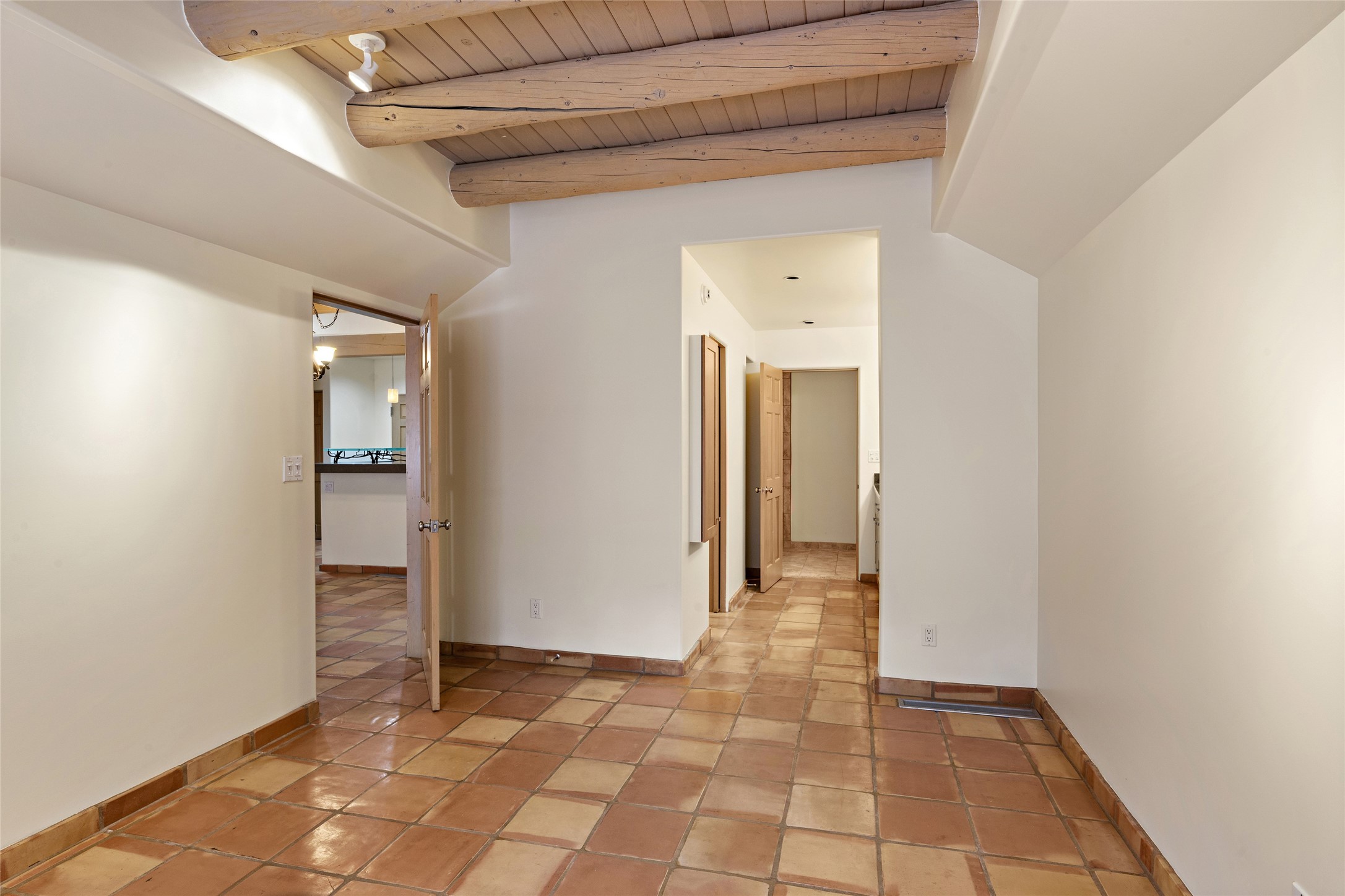 3101 Old Pecos Trail #116