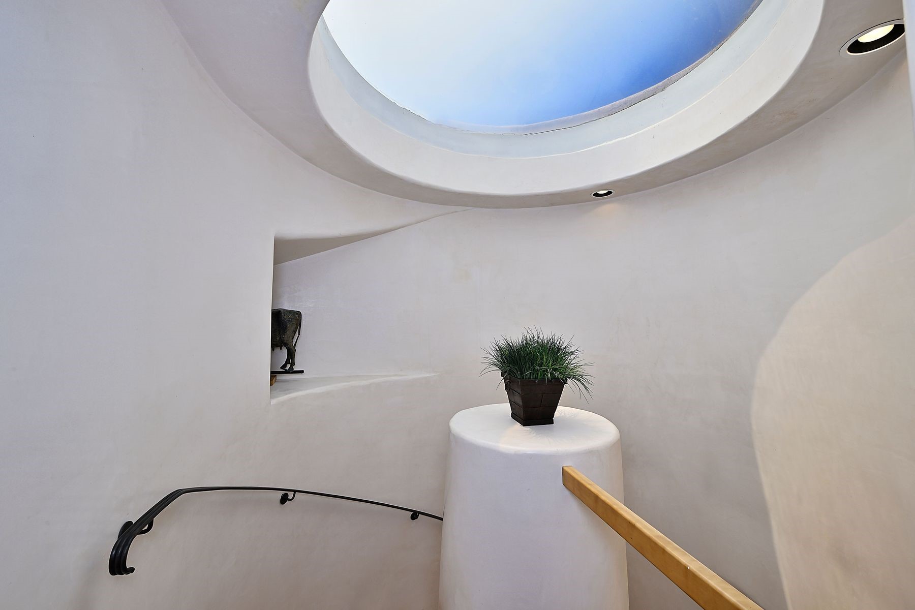 1021 Old Santa Fe Trail