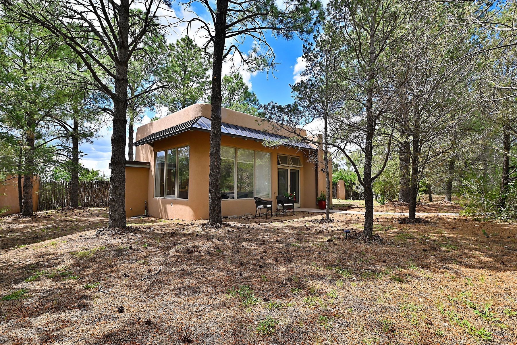 1021 Old Santa Fe Trail