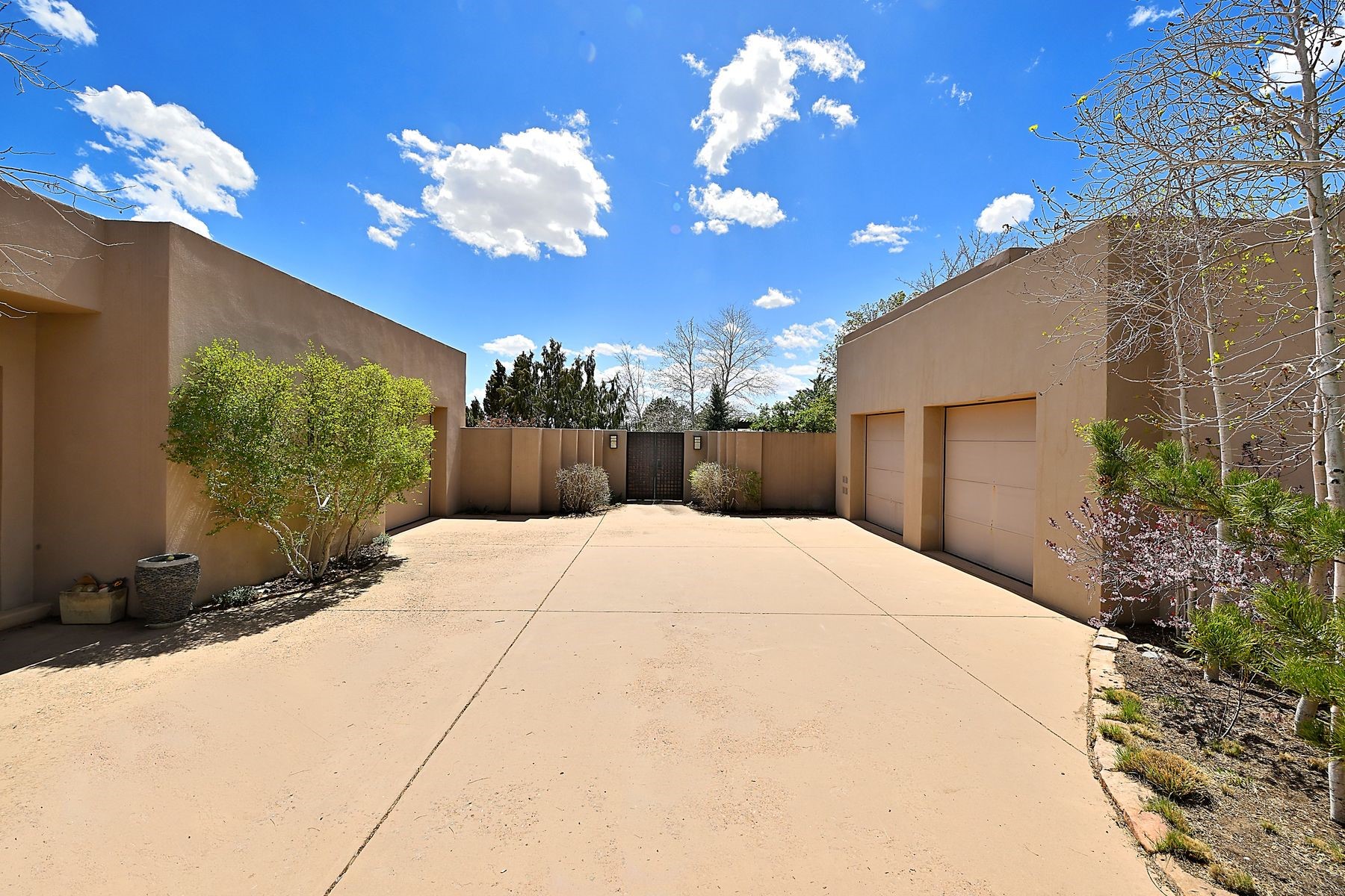 10 Canyon Vista Court