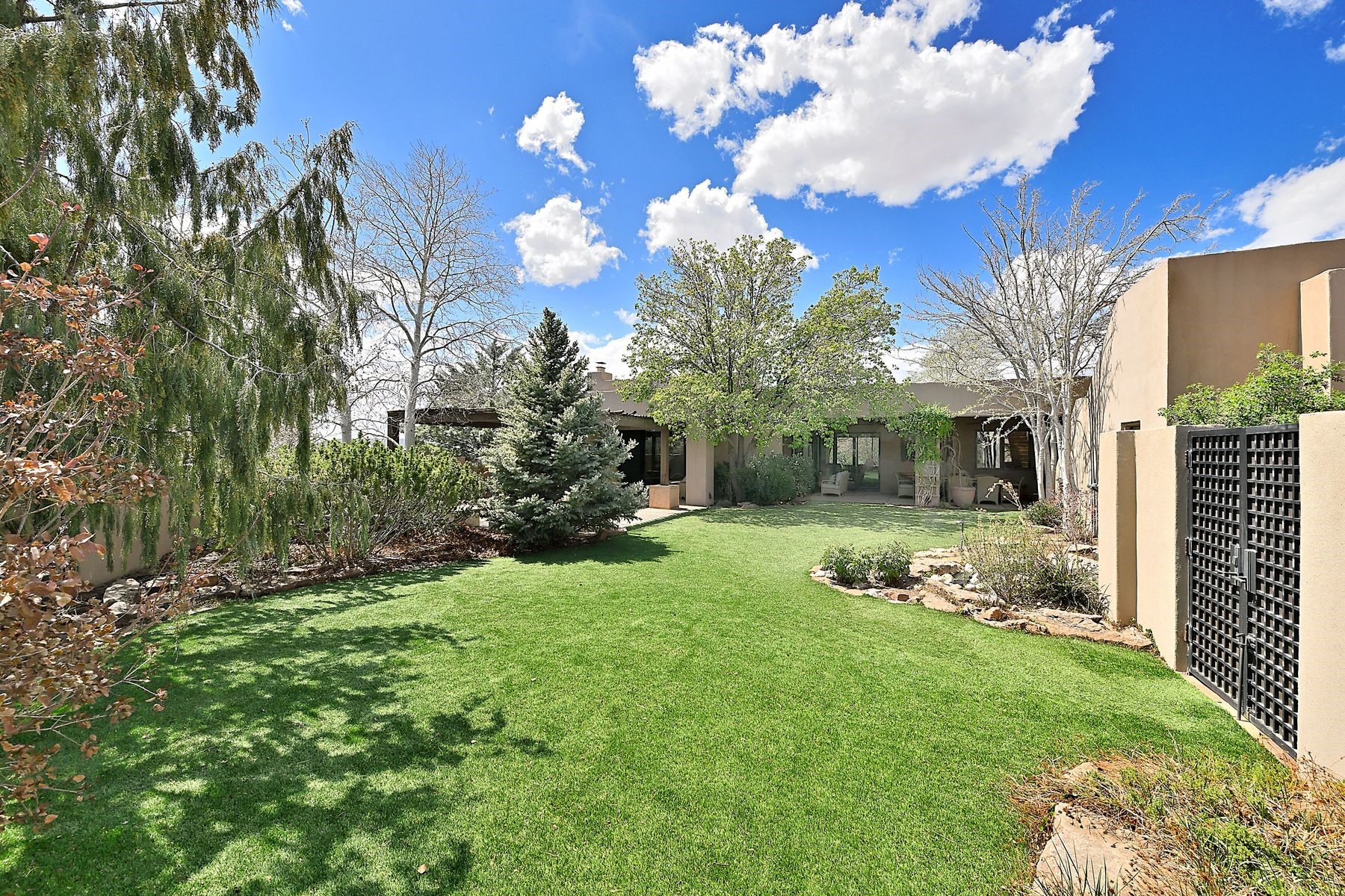 10 Canyon Vista Court