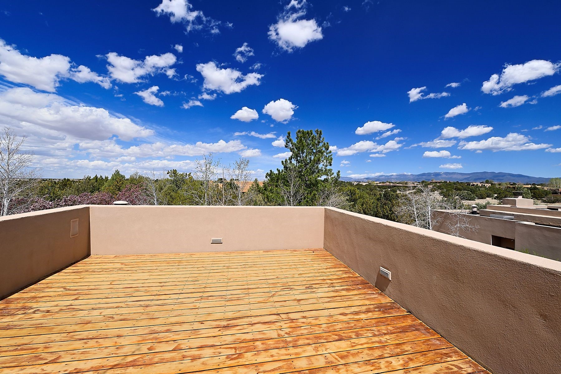 10 Canyon Vista Court